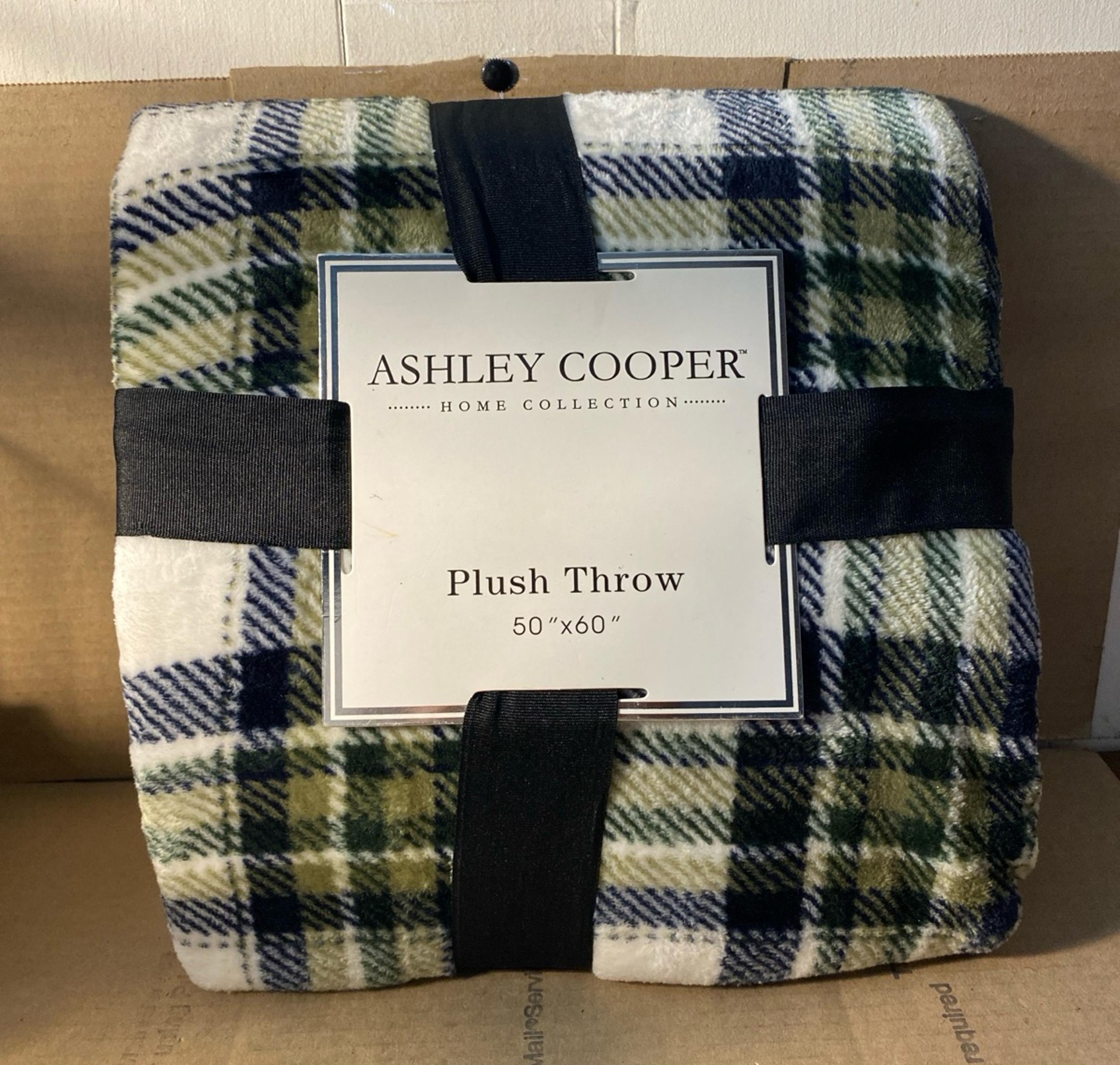 Ashley Cooper Home Collection Plush Throw 50x60 White/Blue/Green Plaid