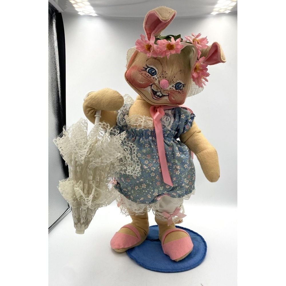 Annalee Vintage Easter Extra Tall Bunny With Umbrella Holiday Stuffed Figure