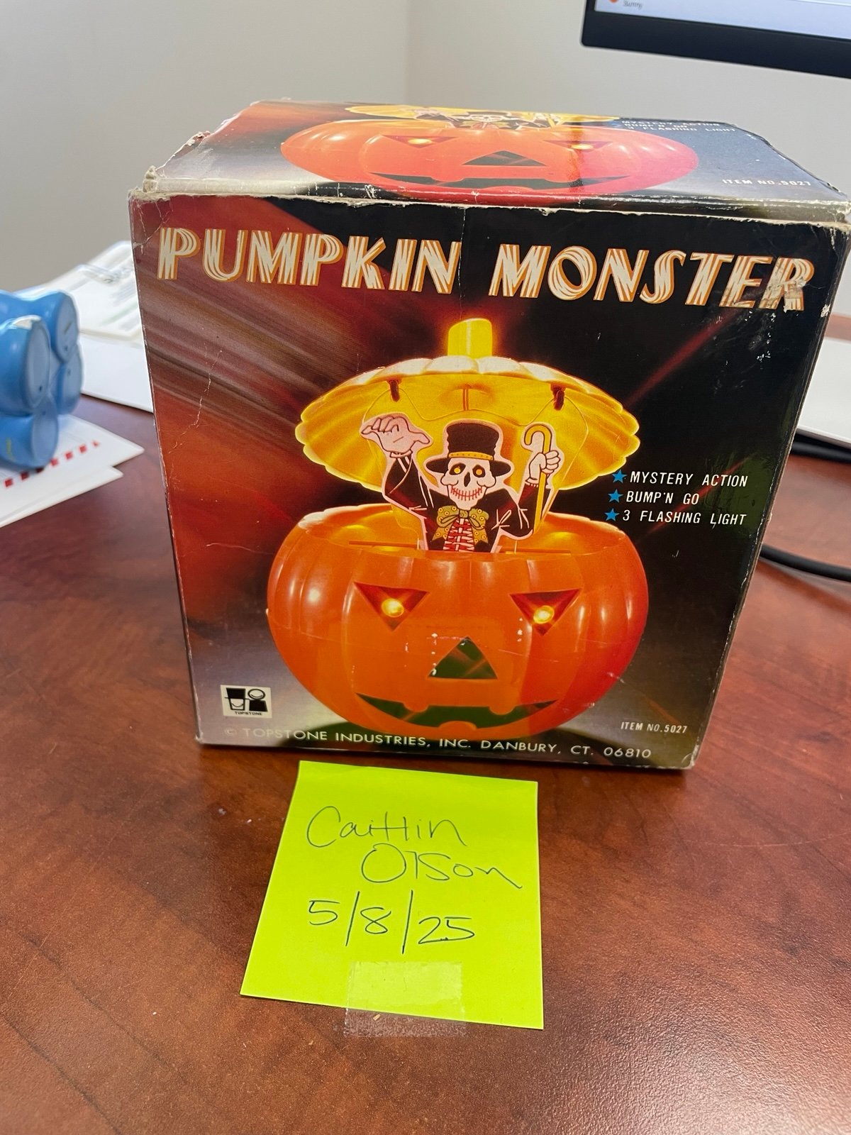 Vintage Halloween pumpkin monster.