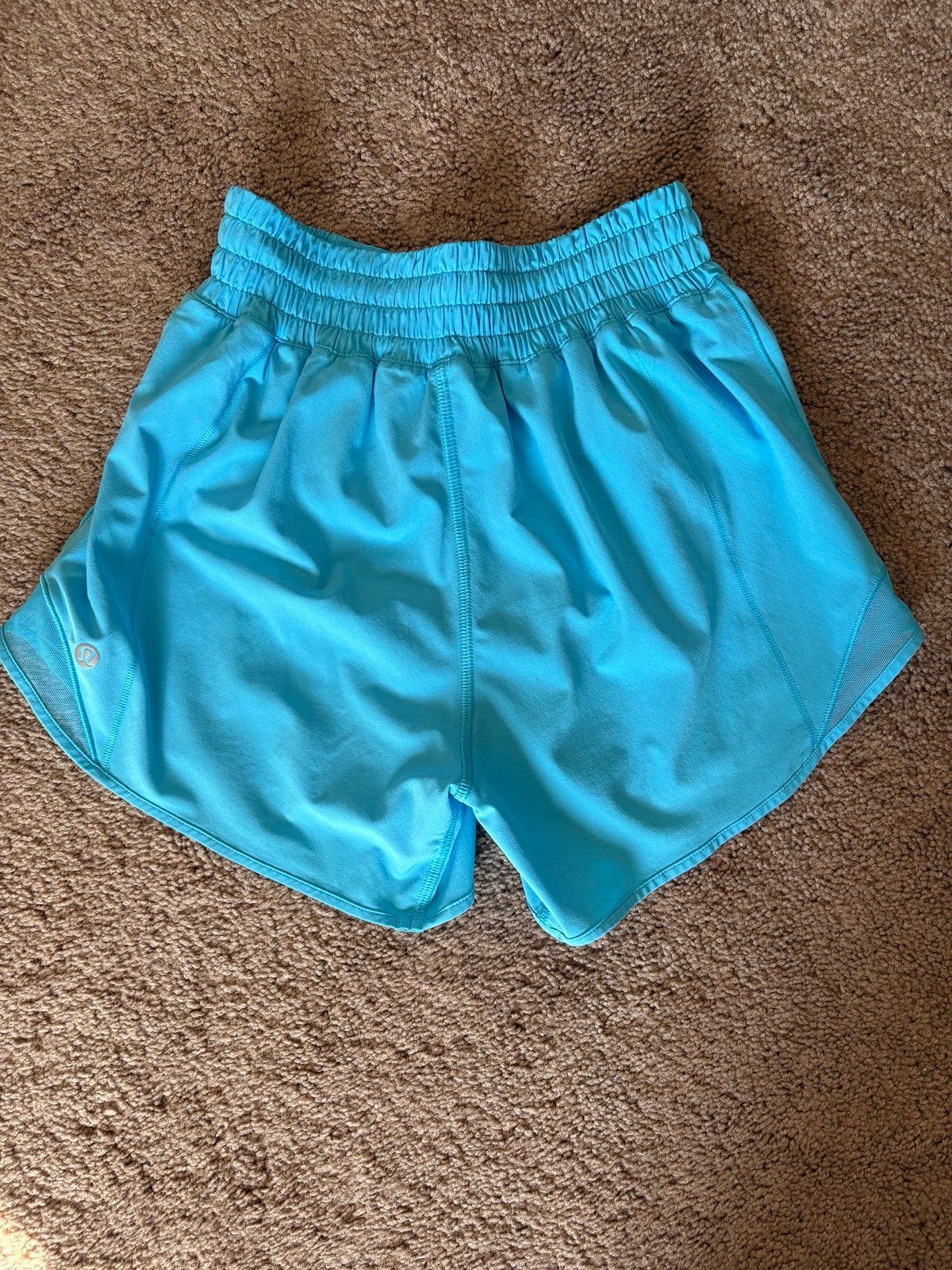 Hotty Hot 4” high rise shorts