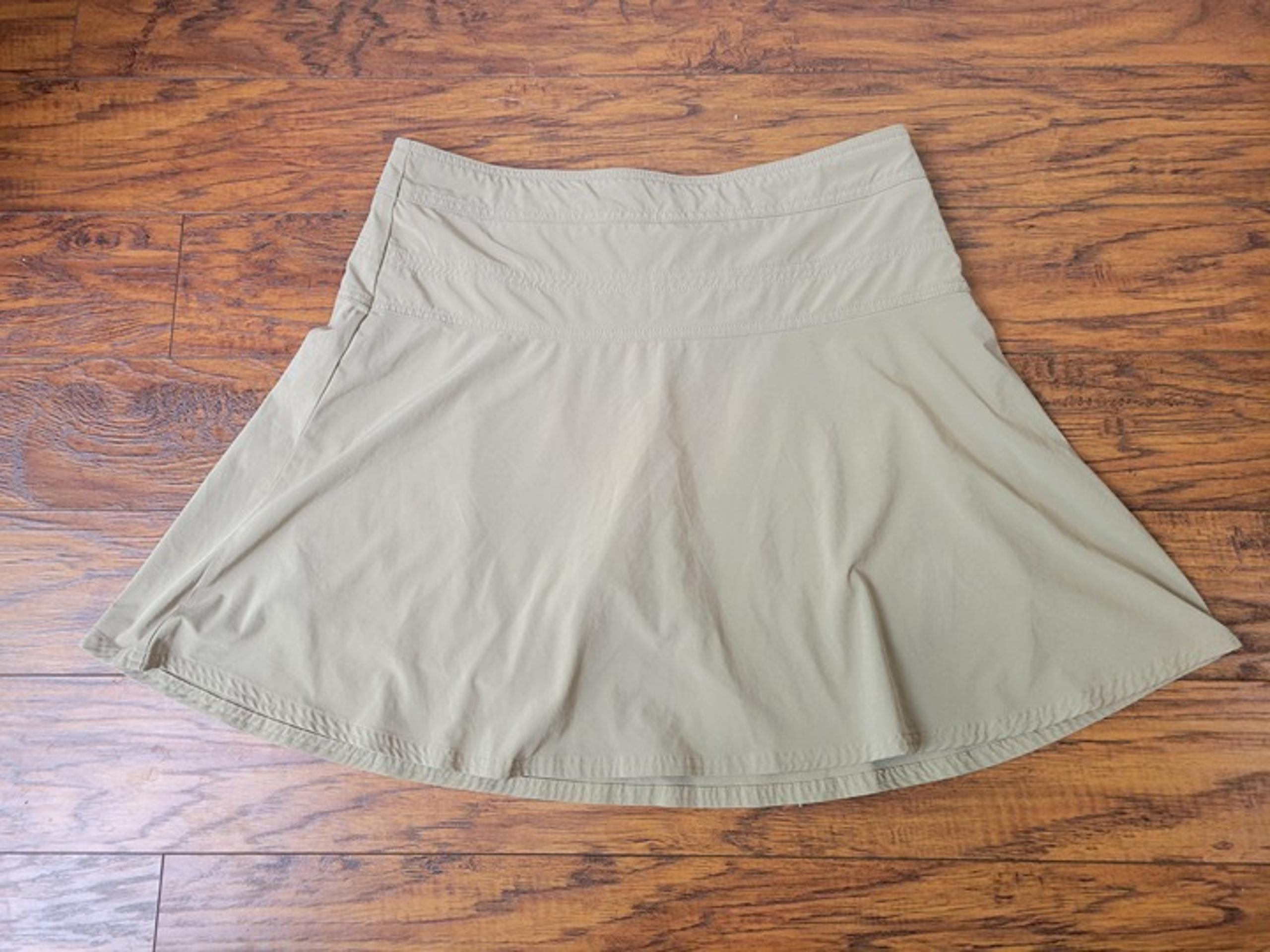 ATHLETA Khaki Beige Everyday A-Line Skort Skirt w/ Side Zip sz 12 EUC Tennis