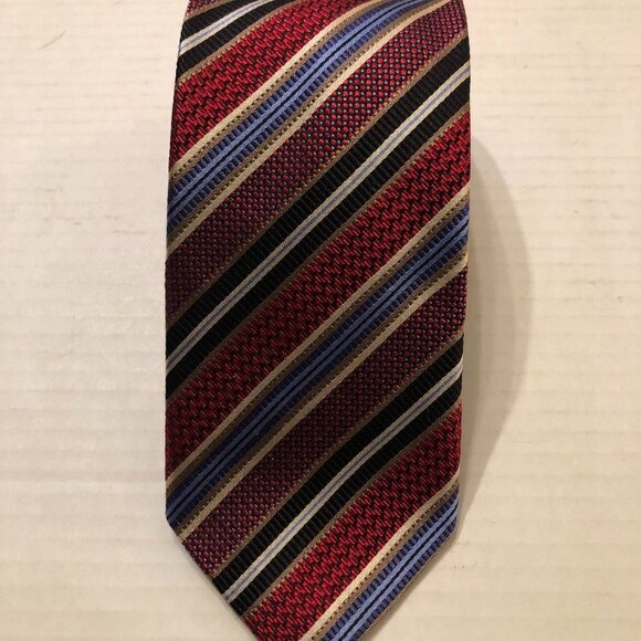 JZ Richards men's new red 100%silk tie 3 1/4 X 59