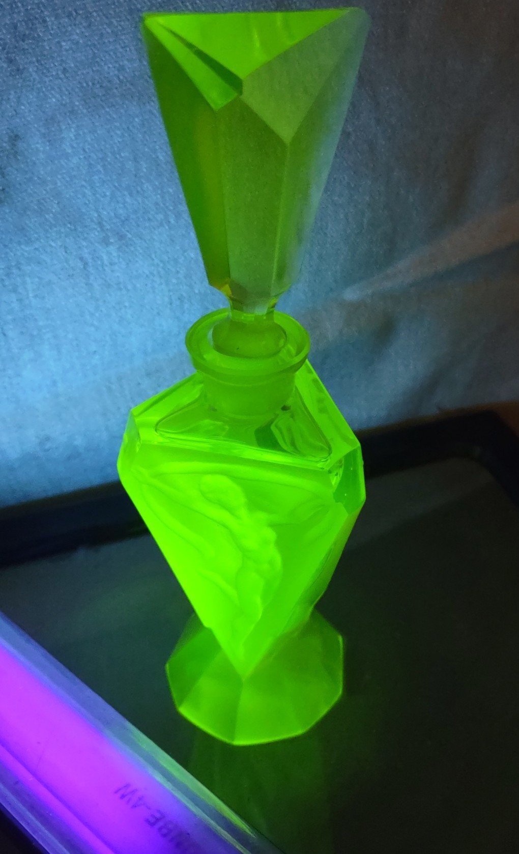 1920s uranium glass perfume bottle three-sided dancer ballerina art deco