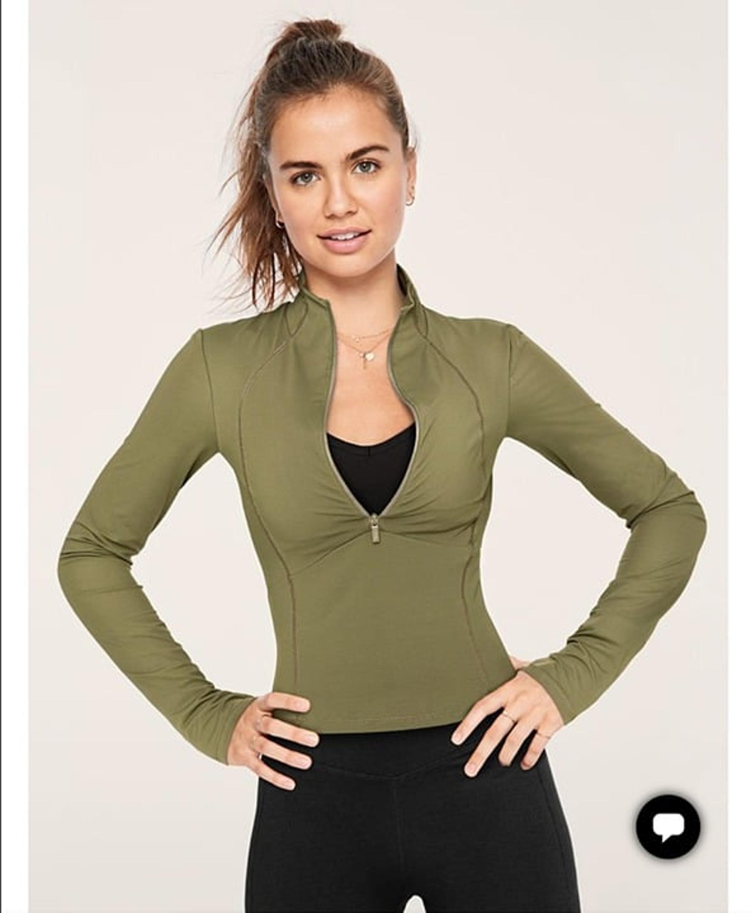 Large NWT VS Pink Active Ultimate Half Zip Jacket in Army Green