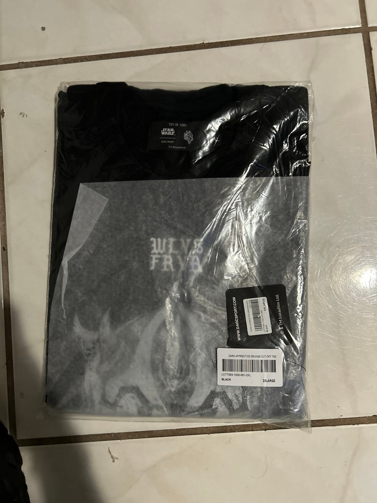 Brand new still in packaging darcsport , cropped Darth maul shirt size 2XL