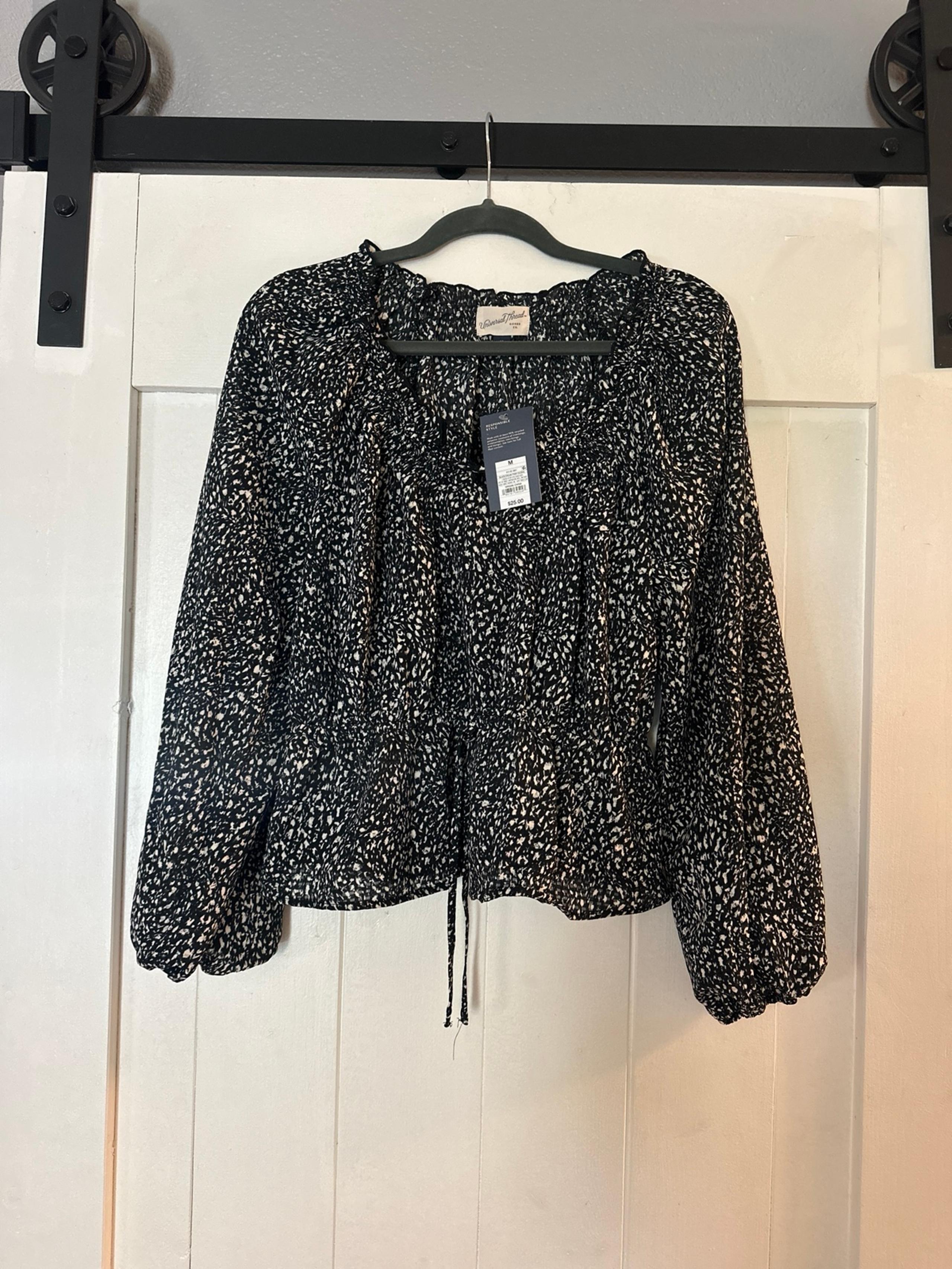 Universal Thread Blouse