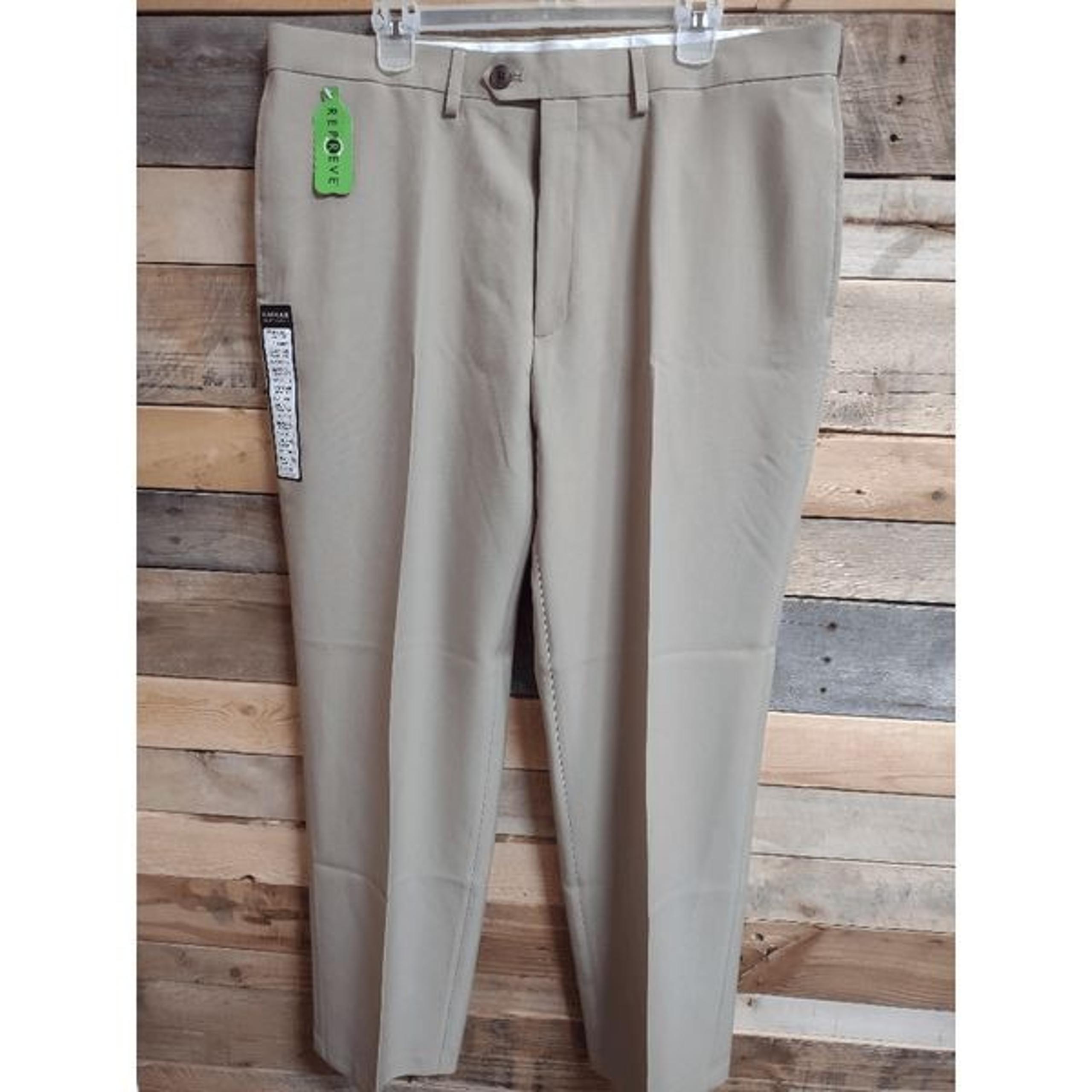 NEW Haggar E-Clo 38x32 Classic Fit Men's Straight Leg Dress Pants Sand Color