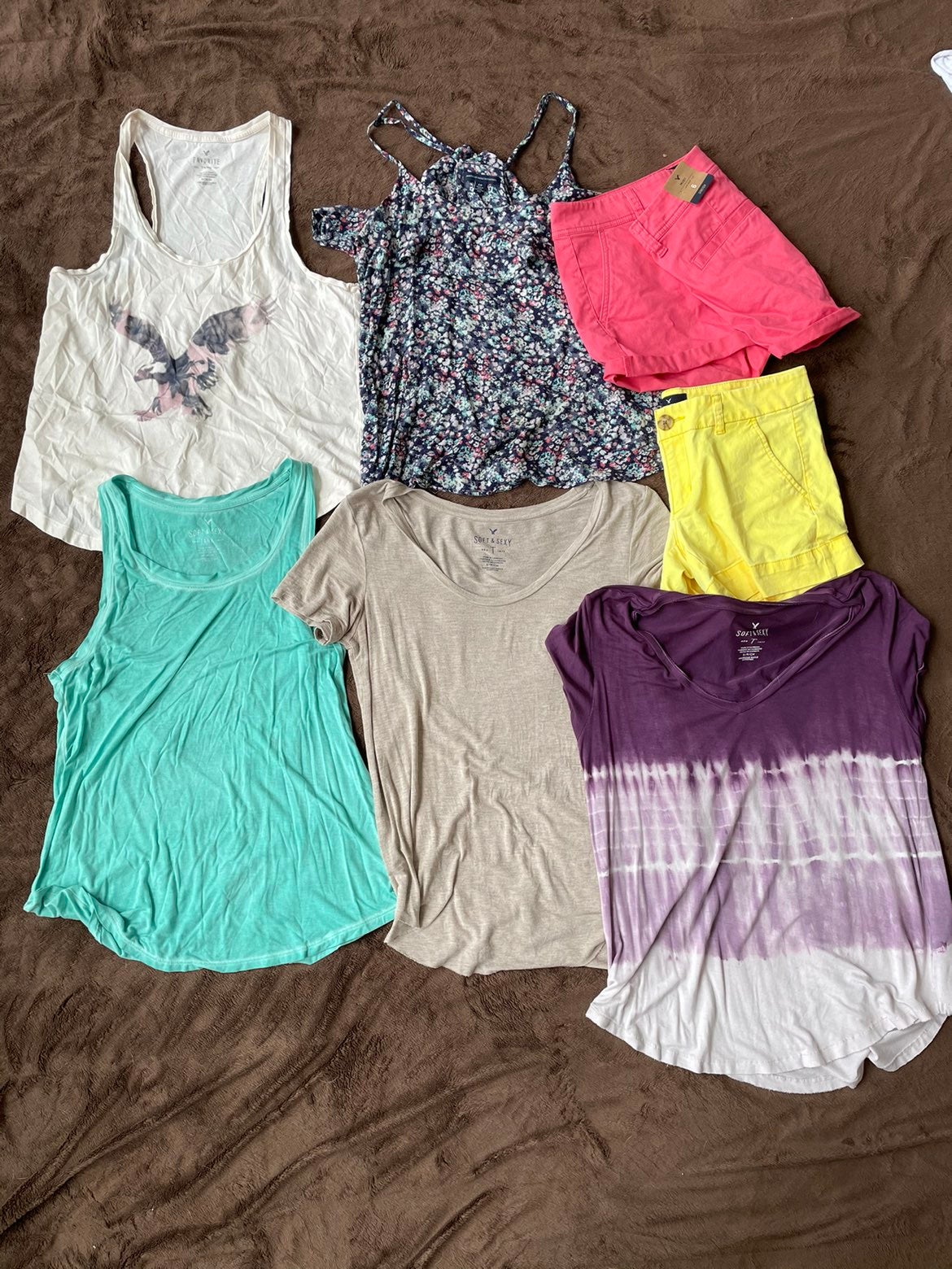 7 pc American eagle lot- shorts 6, tops