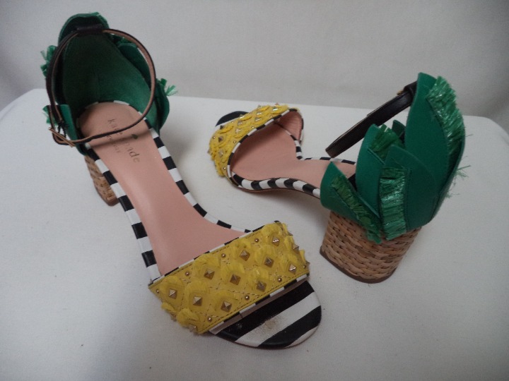 Kate Spade Wiatt Leather Wicker Pineapple pumps sandals studded Size Sz 7 M