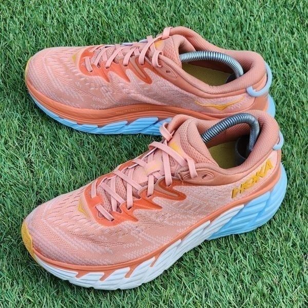 HOKA GAVIOTA 4 - Womens Athletic Shoes - SIZE 8.5B