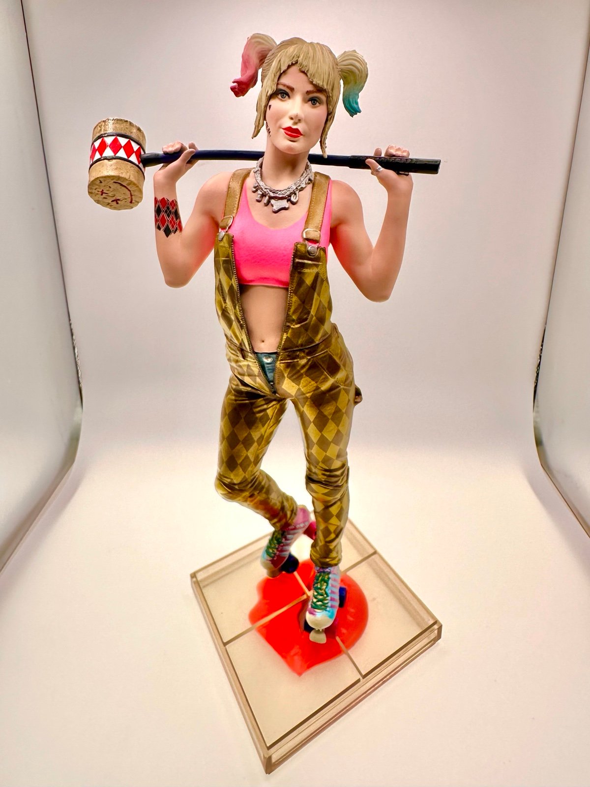 DC Comics BIRDS OF PREY: HARLEY QUINN