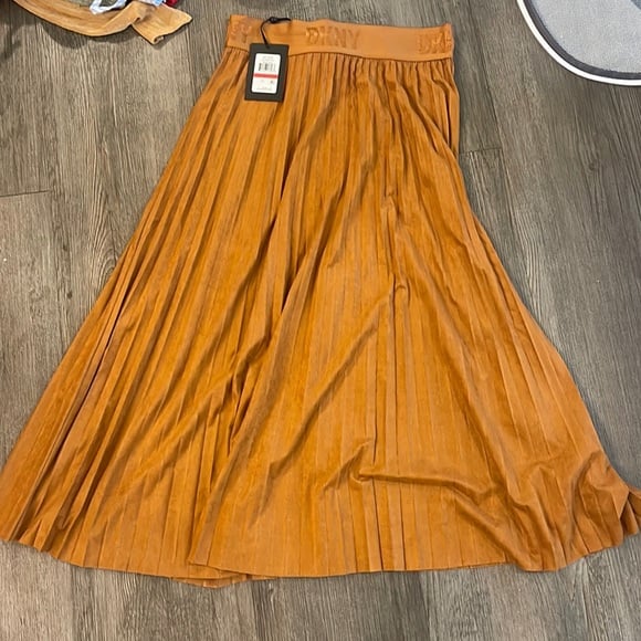 Dkny skirt