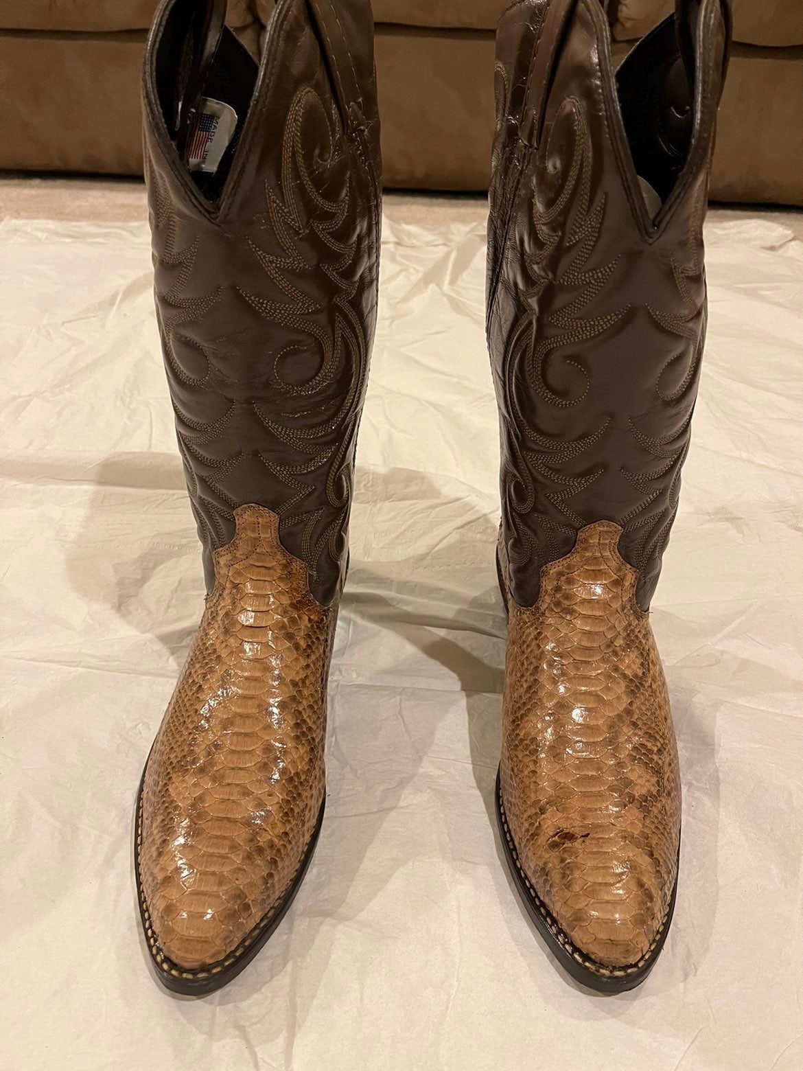 Men's 9 Rounded Toe Snakeskin Western Cowboy Boots