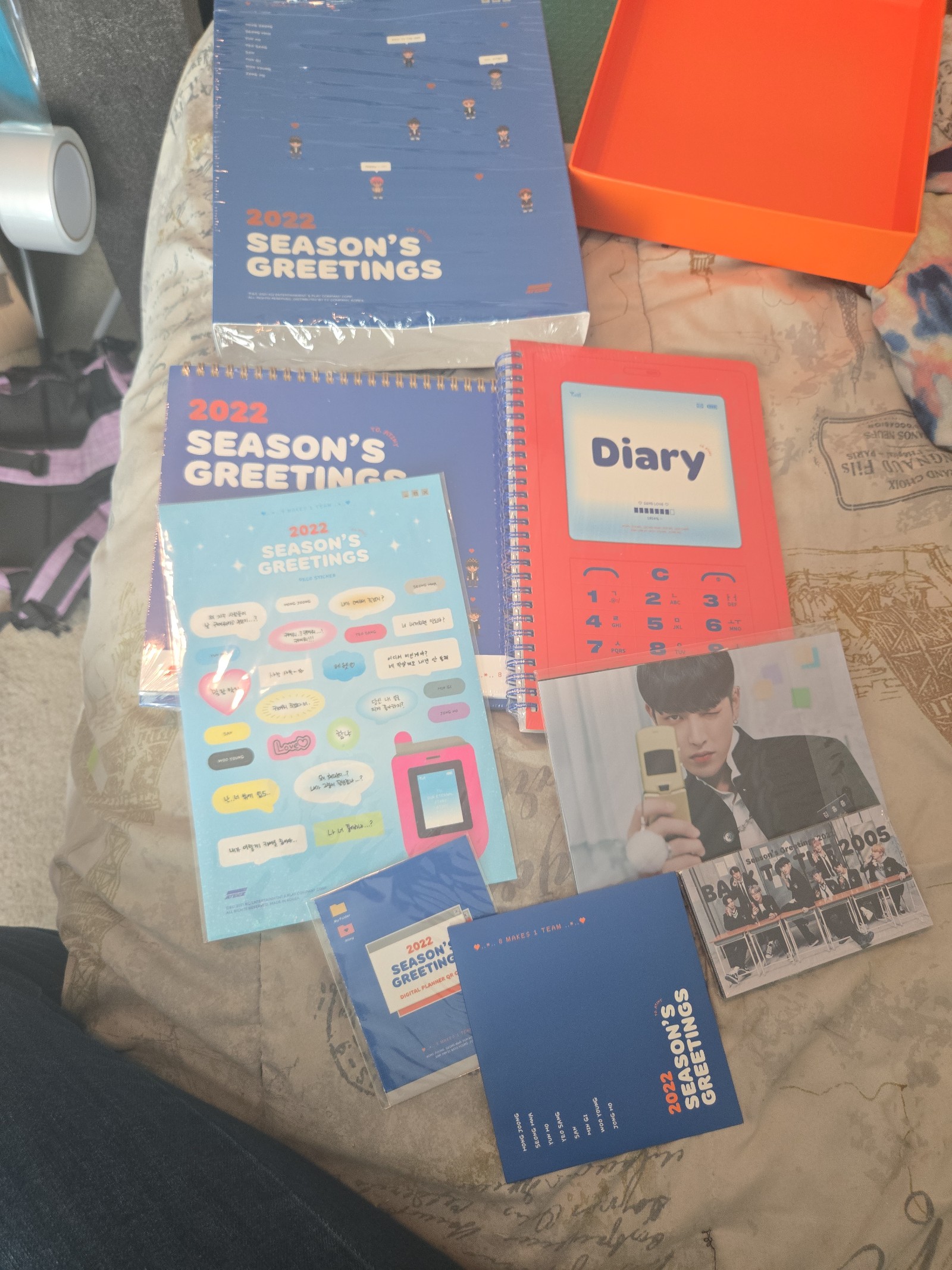 Ateez 2022 seasons greetings