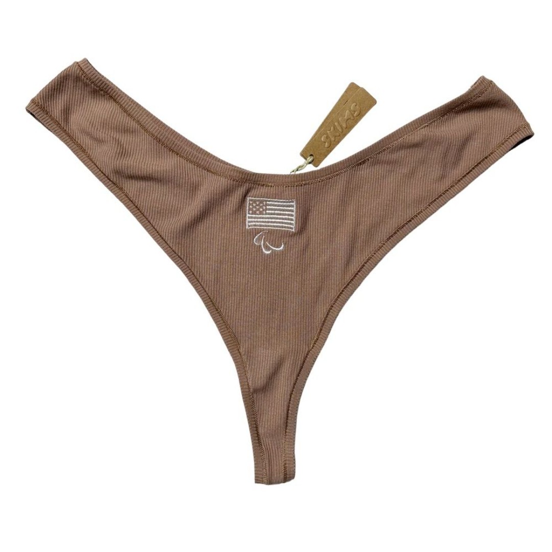 NWT Skims Team USA Logo Ribbed Dipped Thong in Sienna Women’s 3X