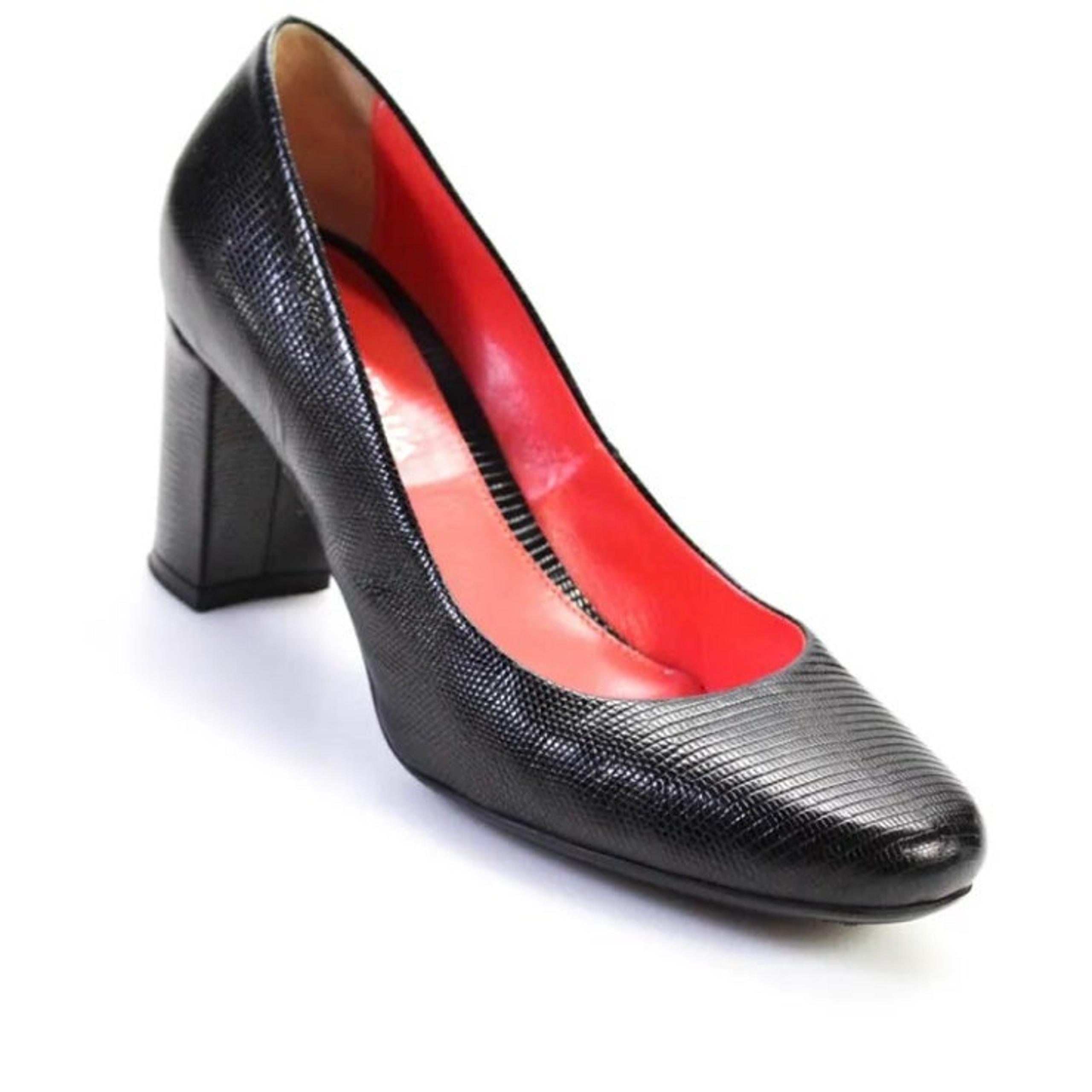 Aquatalia black embossed leather red lining pumps shoes