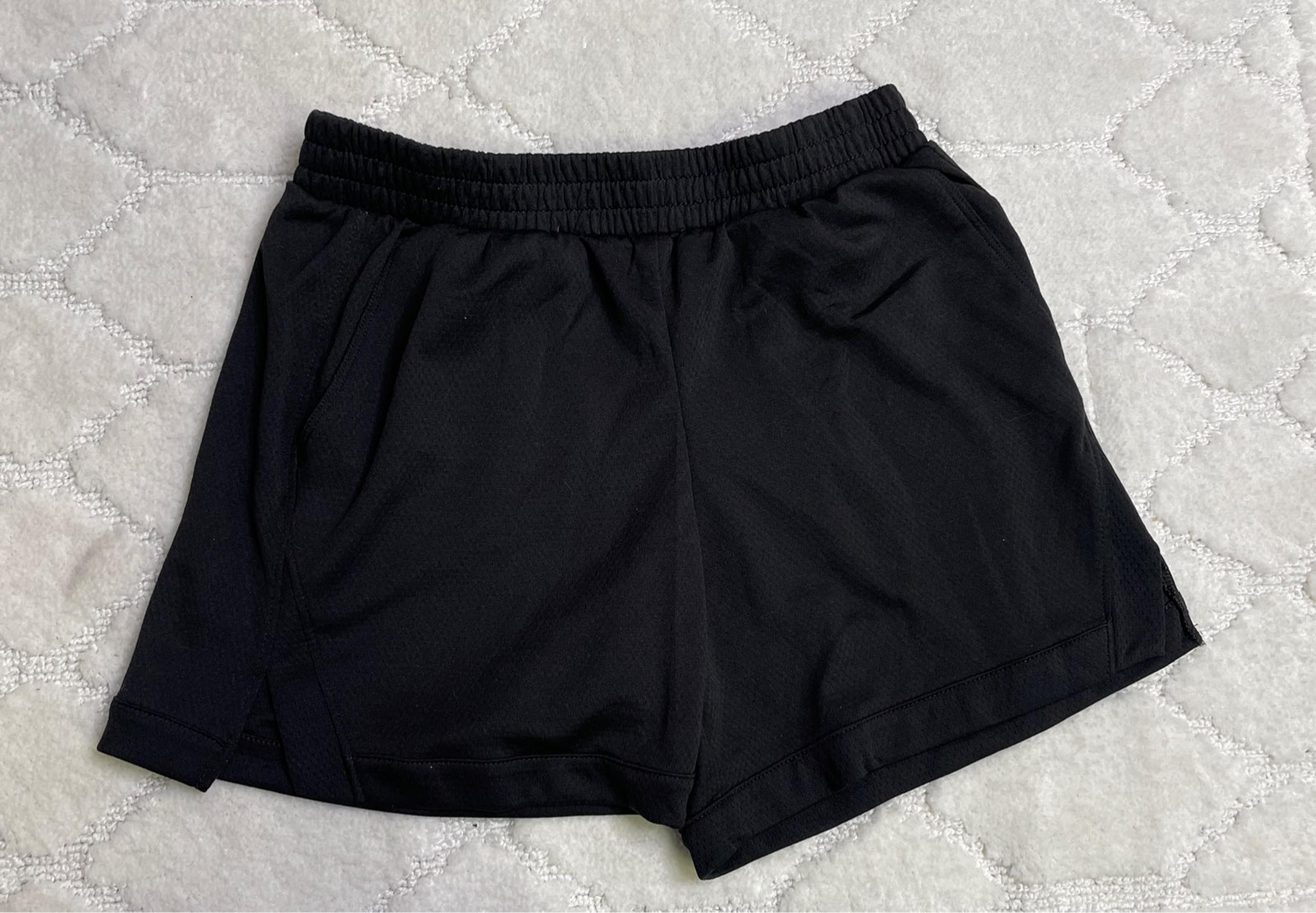 Athletic shorts