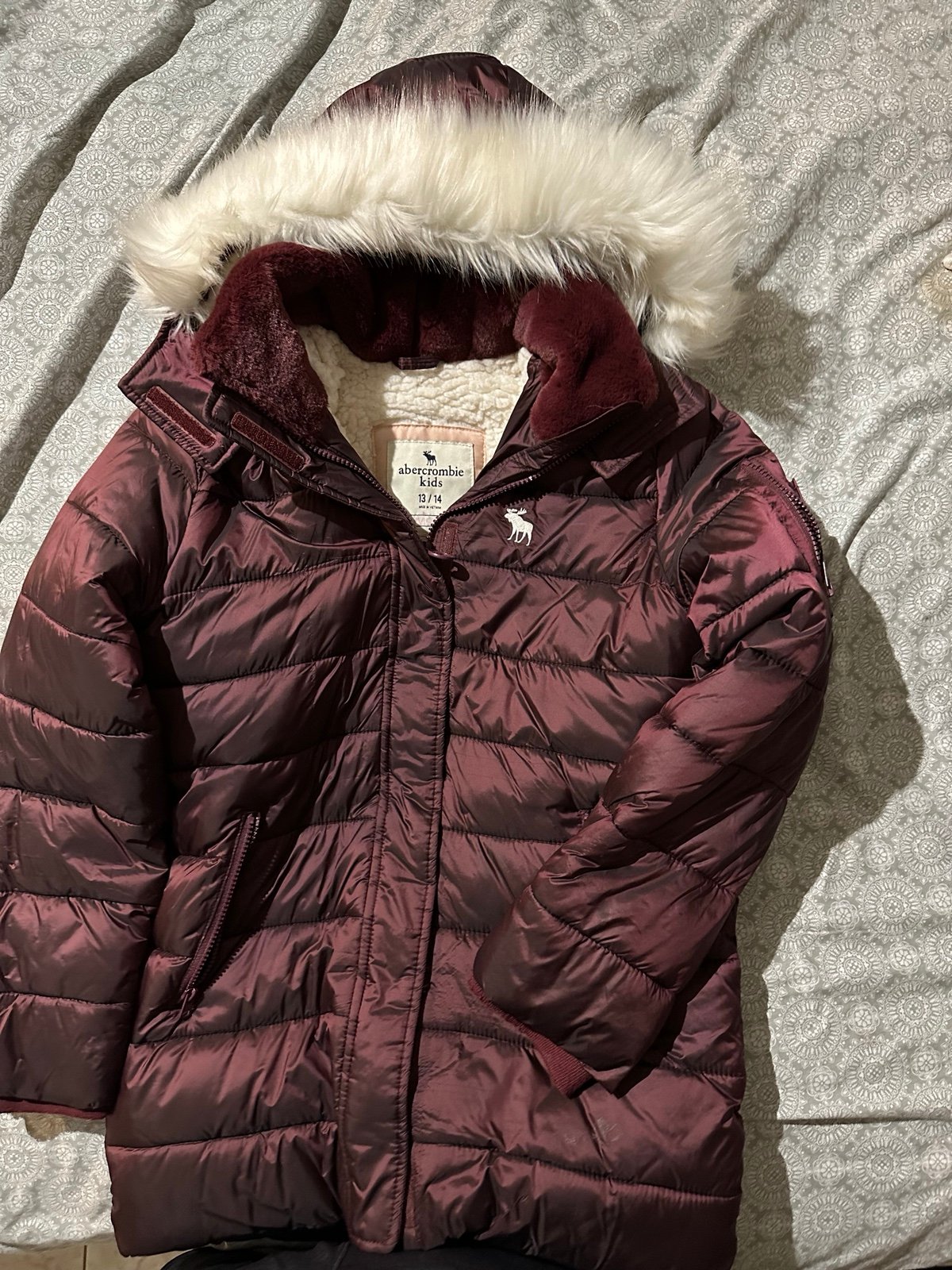 Abercrombie and Finch girls jacketw/hat