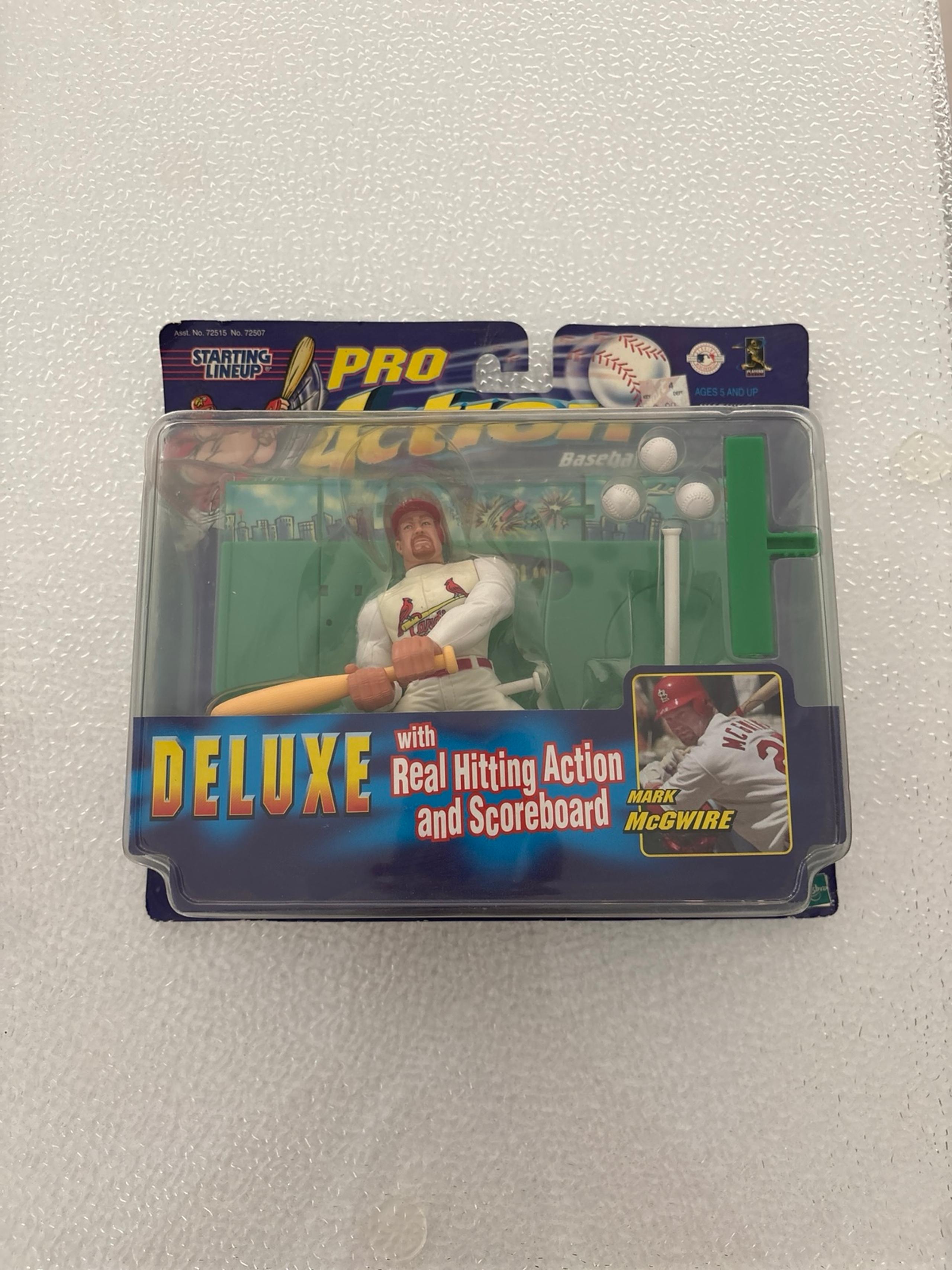 1998 Mark McGwire Pro Action Starting Lineup Action Figure NEW SEALED Hasbro!
