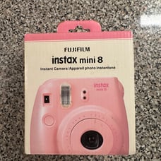 Fujifilm Instax Mini 8 Instant Film Camera Brand New in Box light pink rose