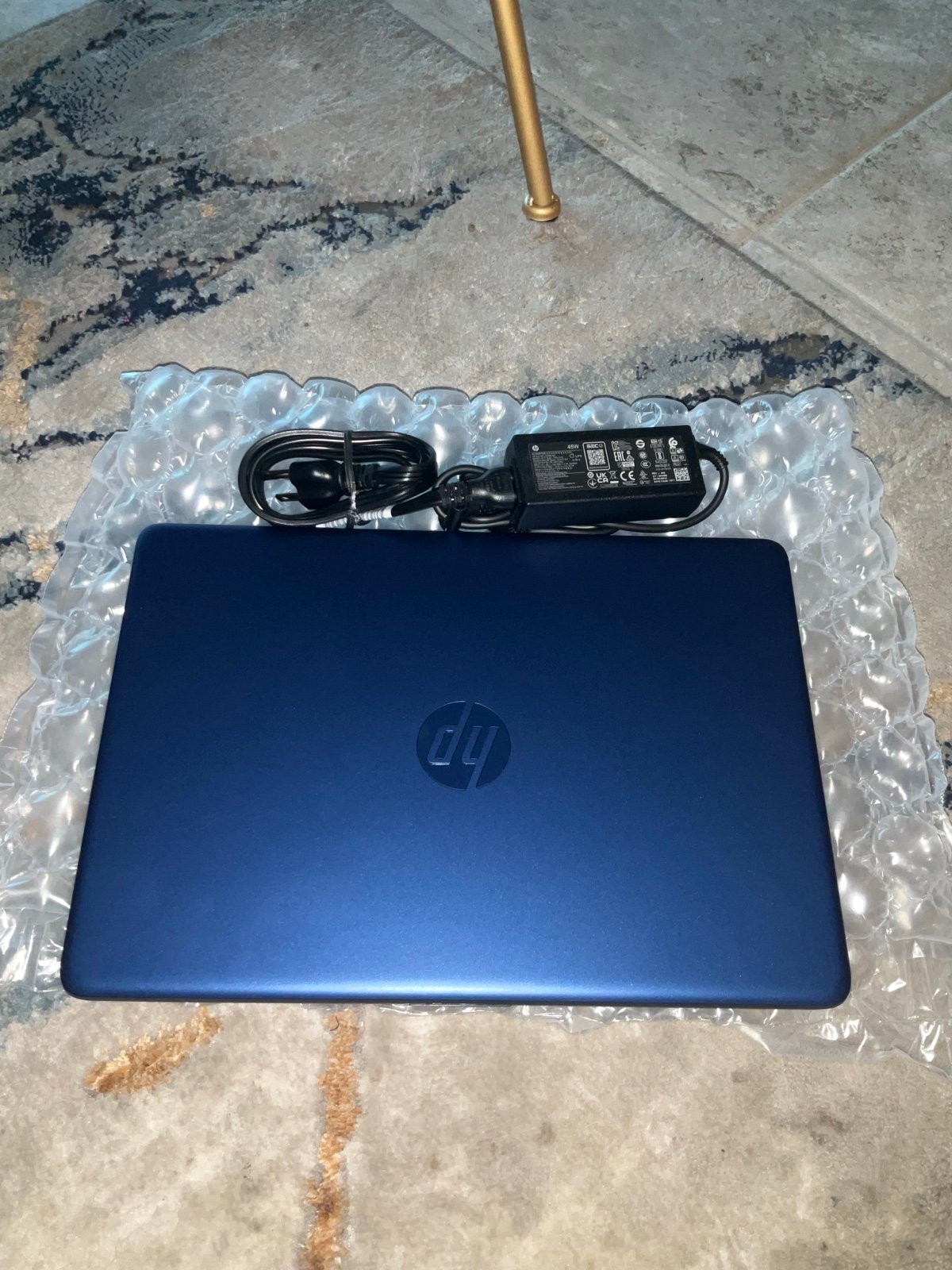 HP laptop blue