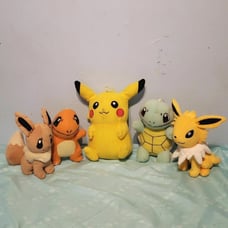 Pokemon Plushes Set