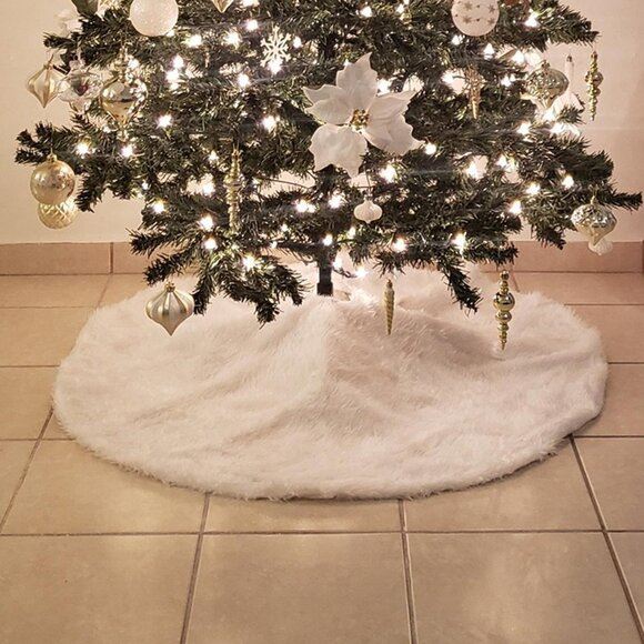 NEW Faux Fur Christmas Tree Skirt 48