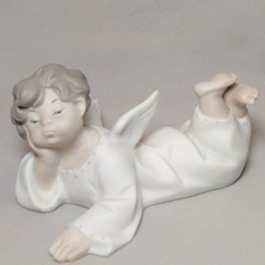 Lladro Angel Laying Down Home Office Collectible Decor Figurine