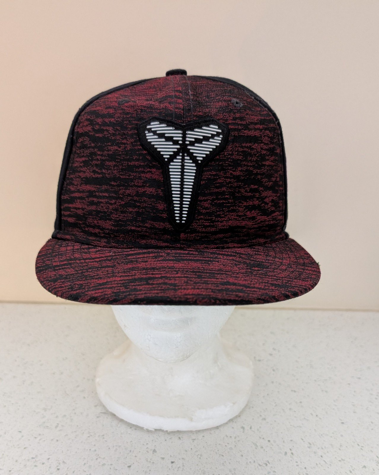 NIKE TRUE BLACK Mamba HAT Kobe Bryant BLACK/RED Baseball Cap Snap