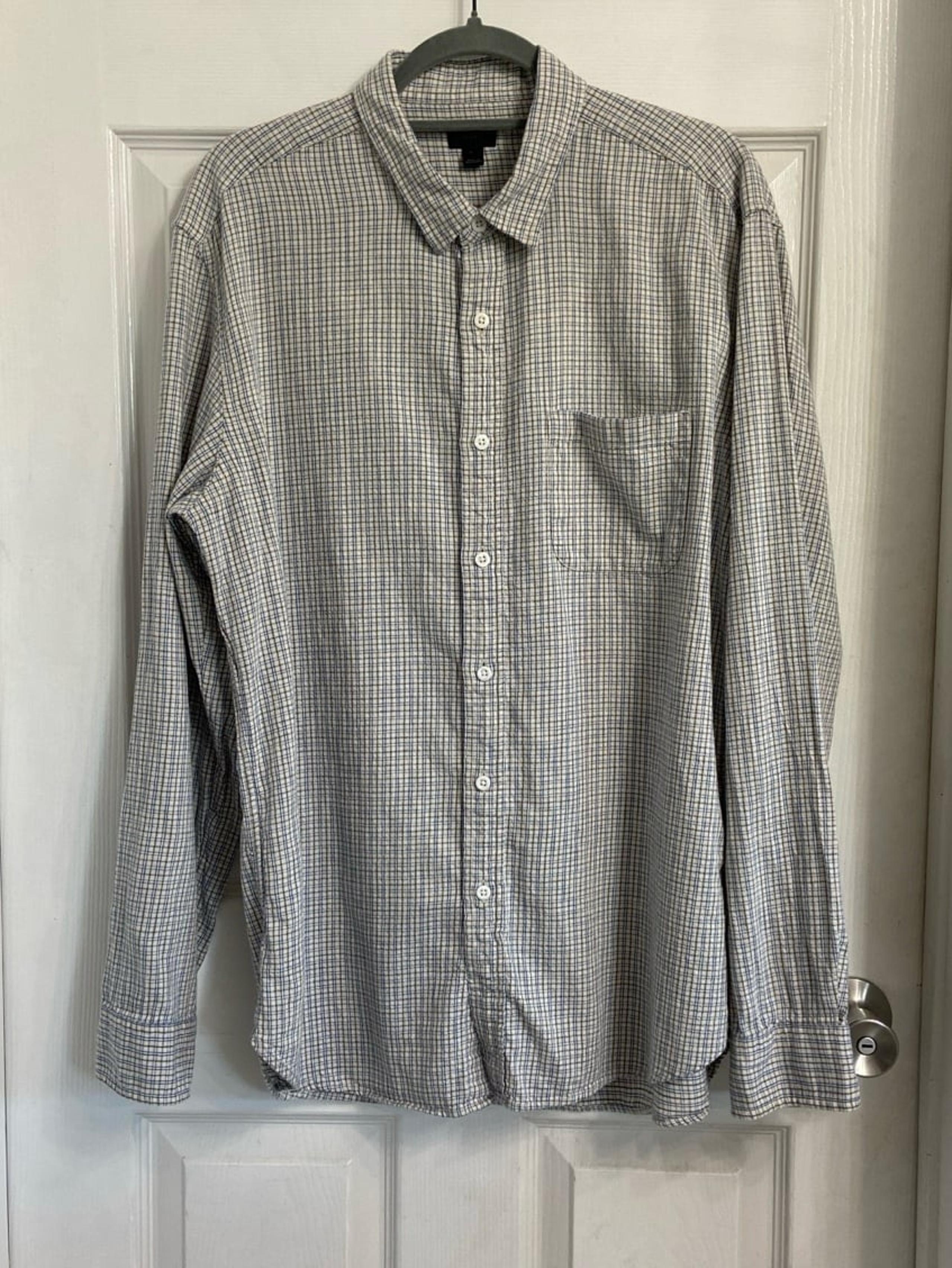 J. Crew Men’s Button Up Long Sleeve Plaid Flannel Shirt Large White Blue Gray