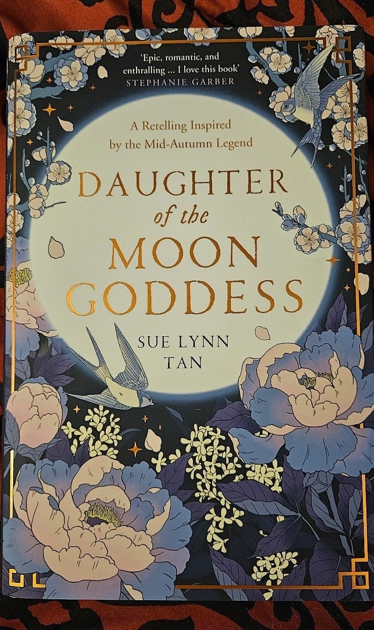 Daughter of the Moon Goddess by Sue Lynn Tan