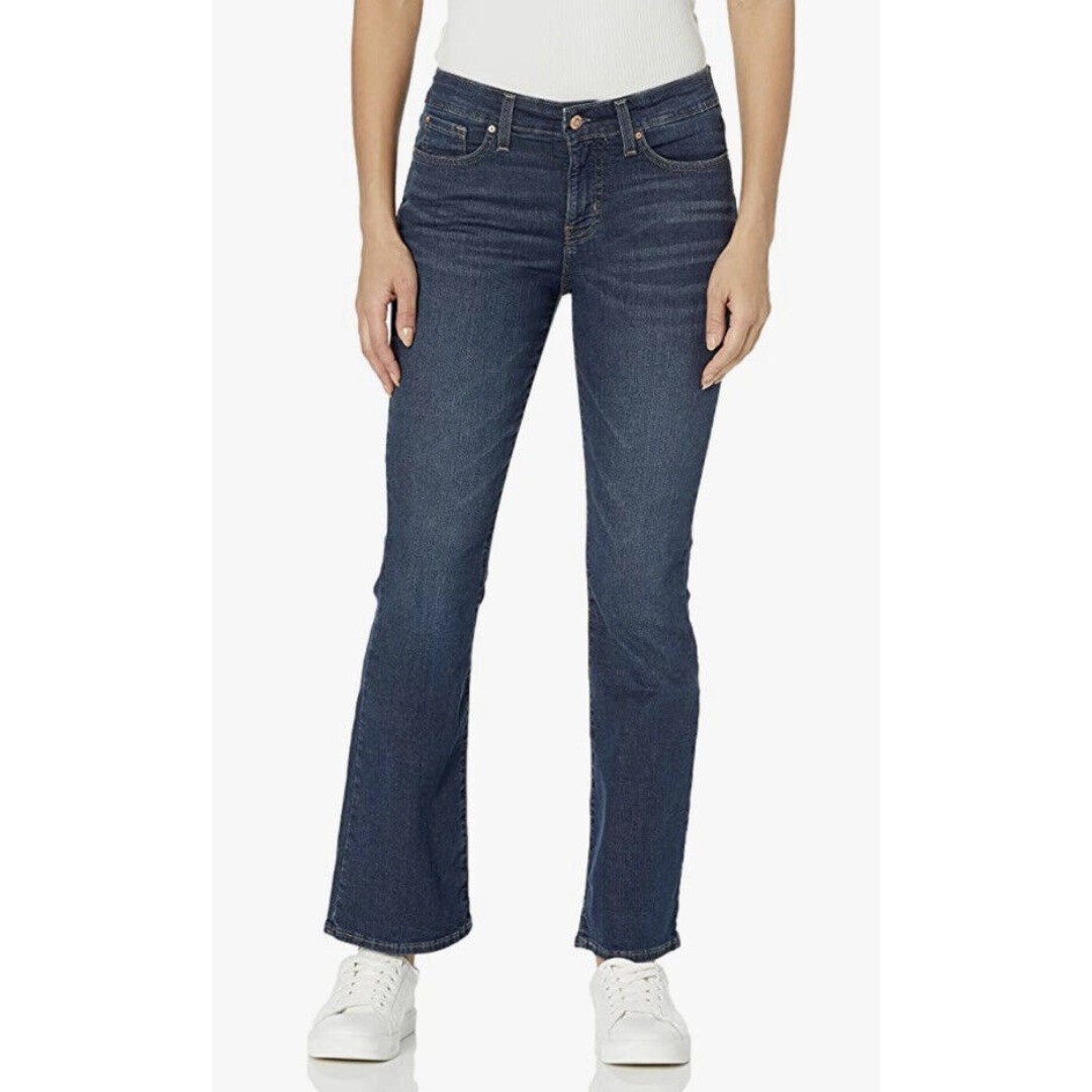 SIGNATURE by LEVI STRAUSS Gold Label Mid Rise Shaping Bootcut Jeans