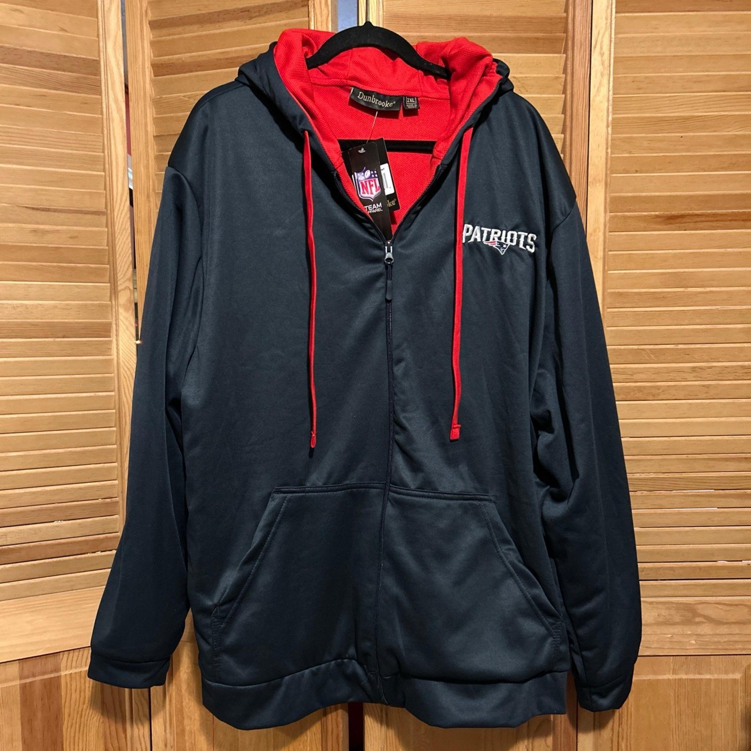 Dunbrooke Navy/Red New England Patriots Apprentice Full-Zip
Hoodie Men’s 2X