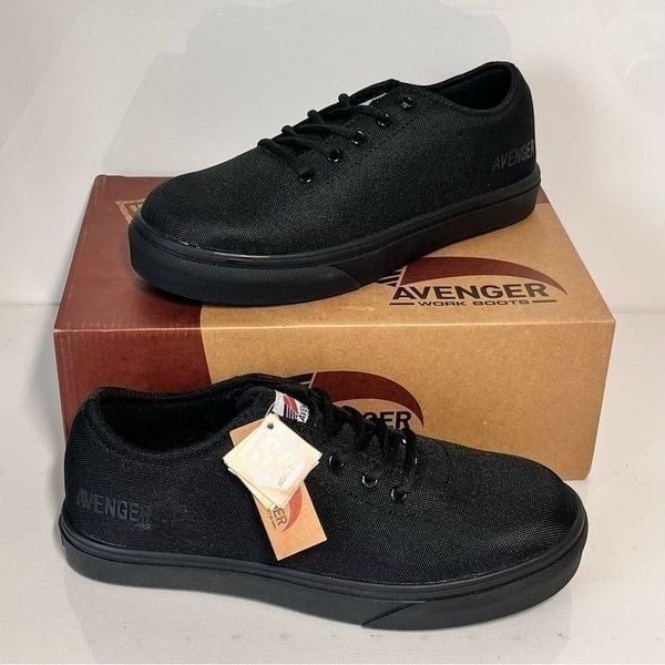 Avenger Alley Safety Work Shoes Size: 7.5