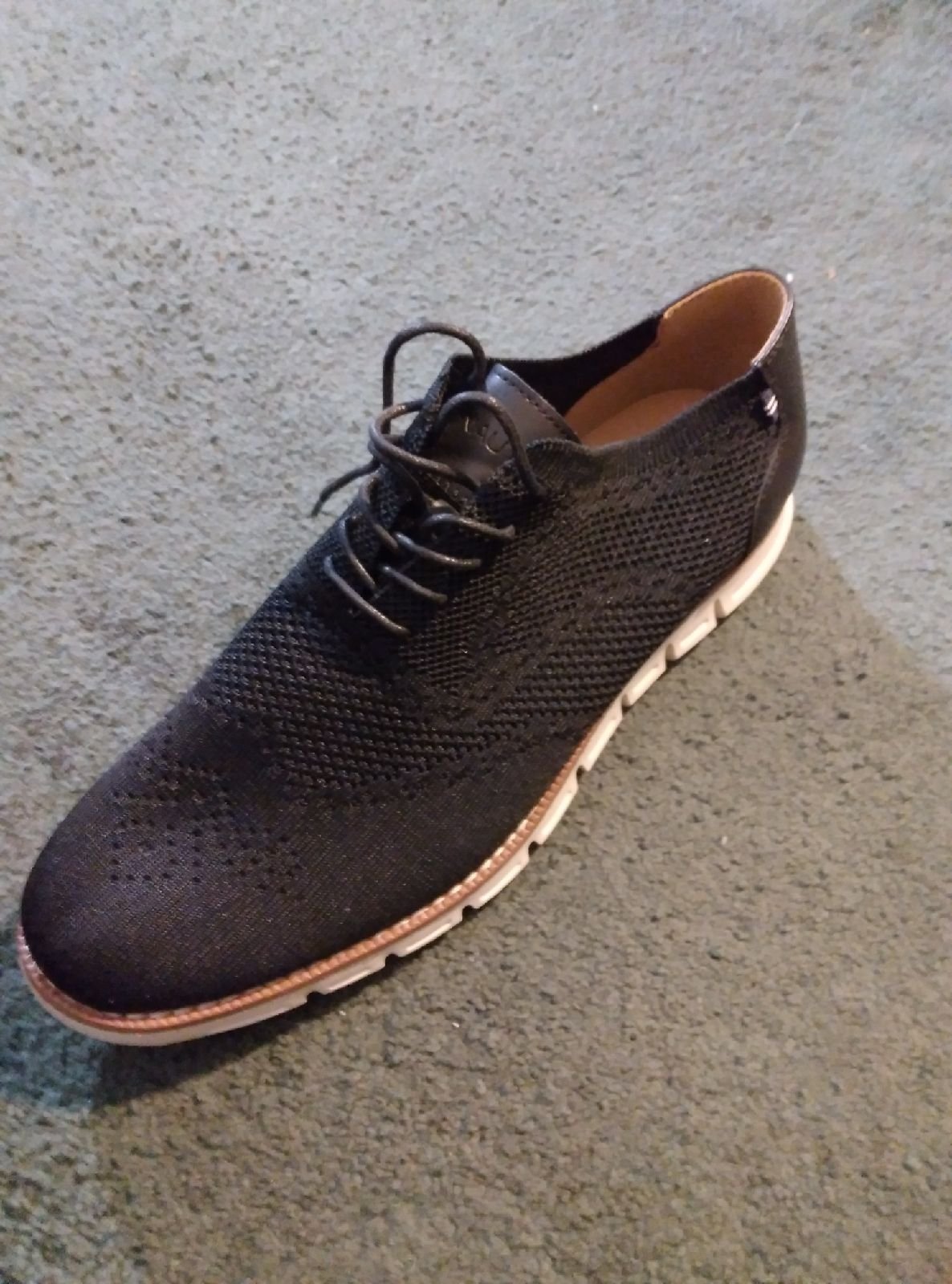 Mens size 12 Nautica fabric oxfords.