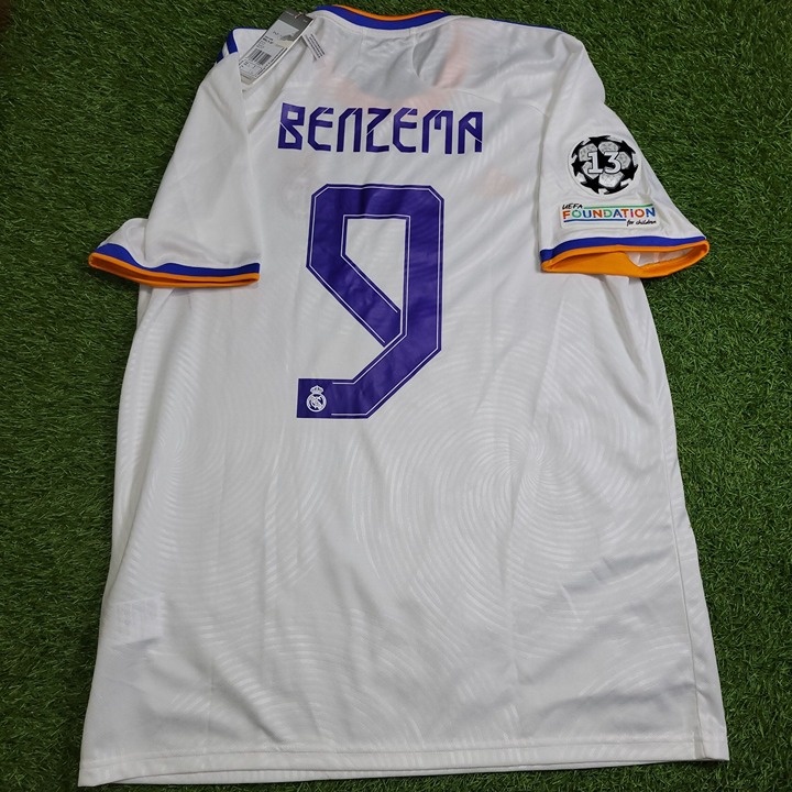 Benzema Real Madrid 2021 2022 UEFA FINAL Home Soccer Jersey Shirt BNWT L SKU# GQ