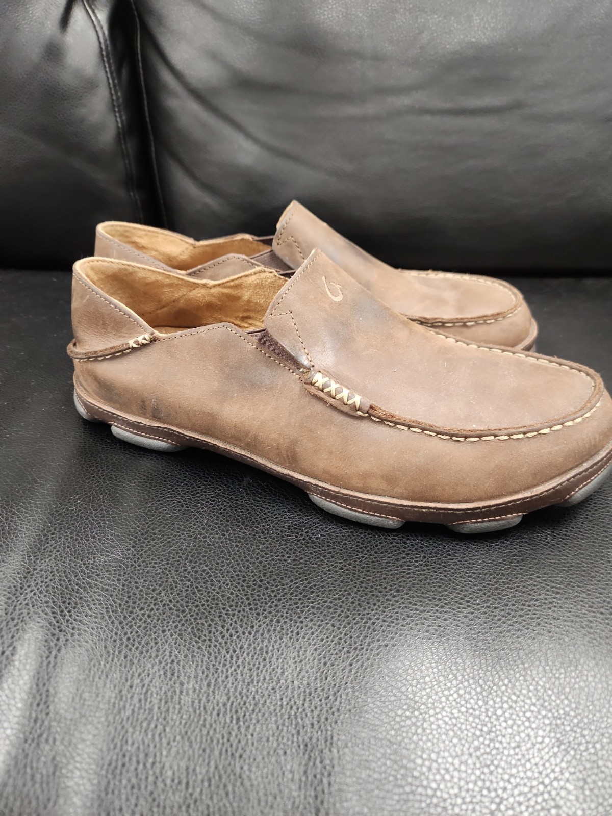 Olukai Moloa Brown Leather Slip On Shoes Men’s Size 10
