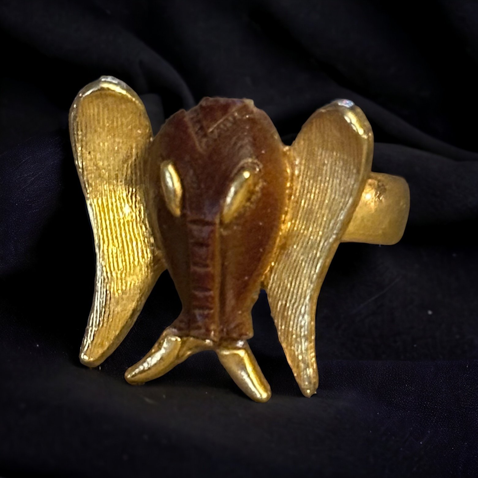 Vintage elephant face ring