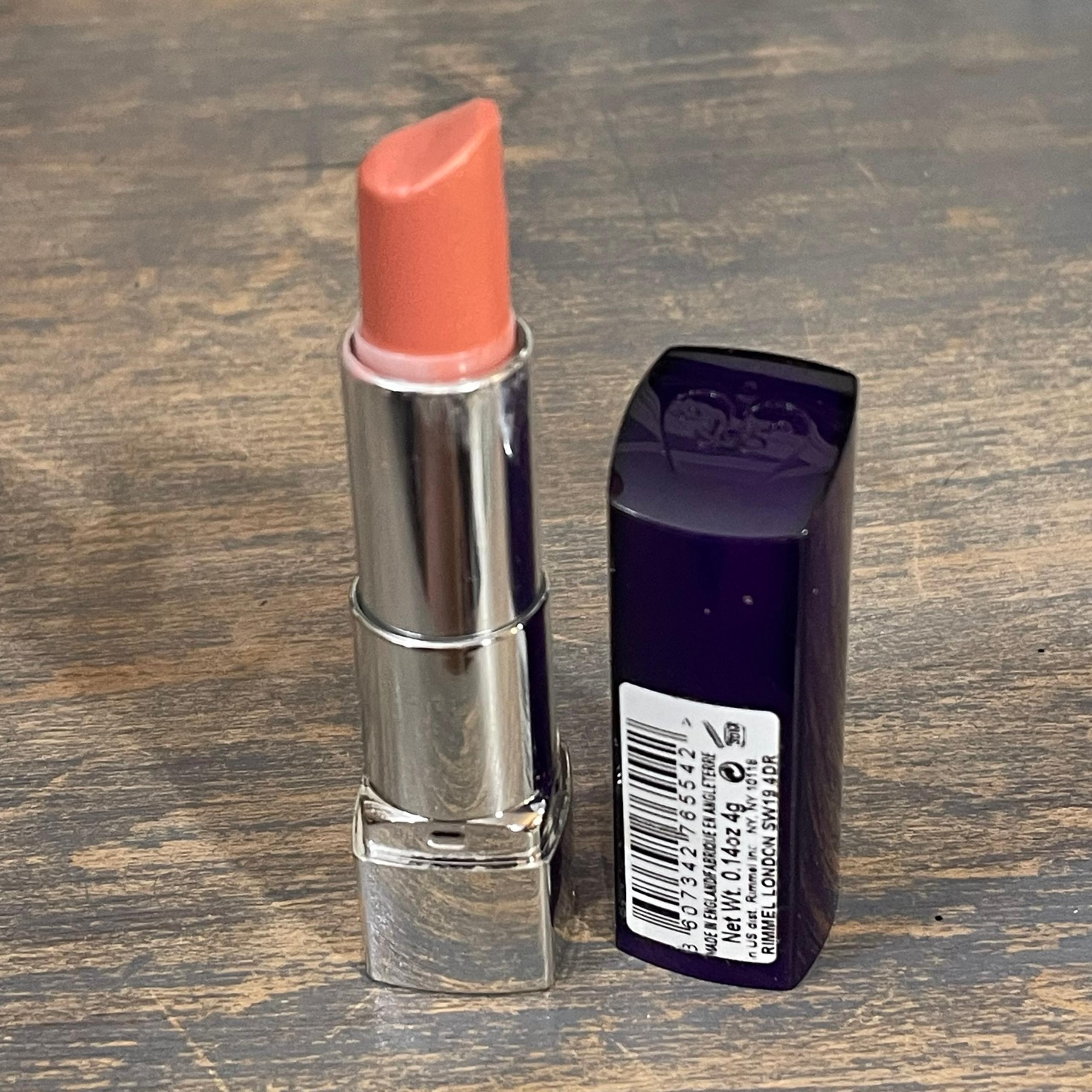 Rimmel London Moisture Renew Lipstick Coral Britannia 630