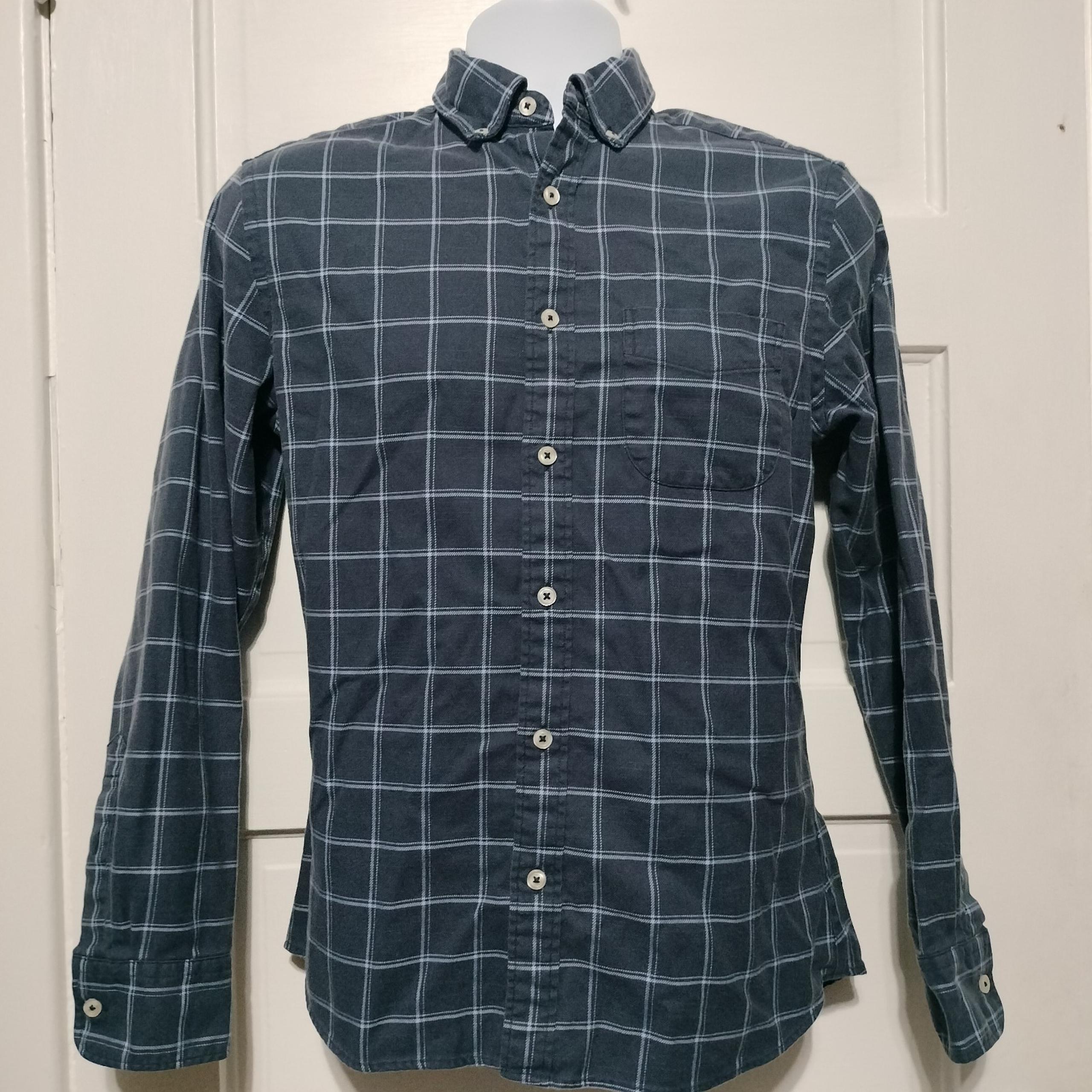 Charles Tyrwhitt men's blue plaid slim fit button up long sleeve shirt small