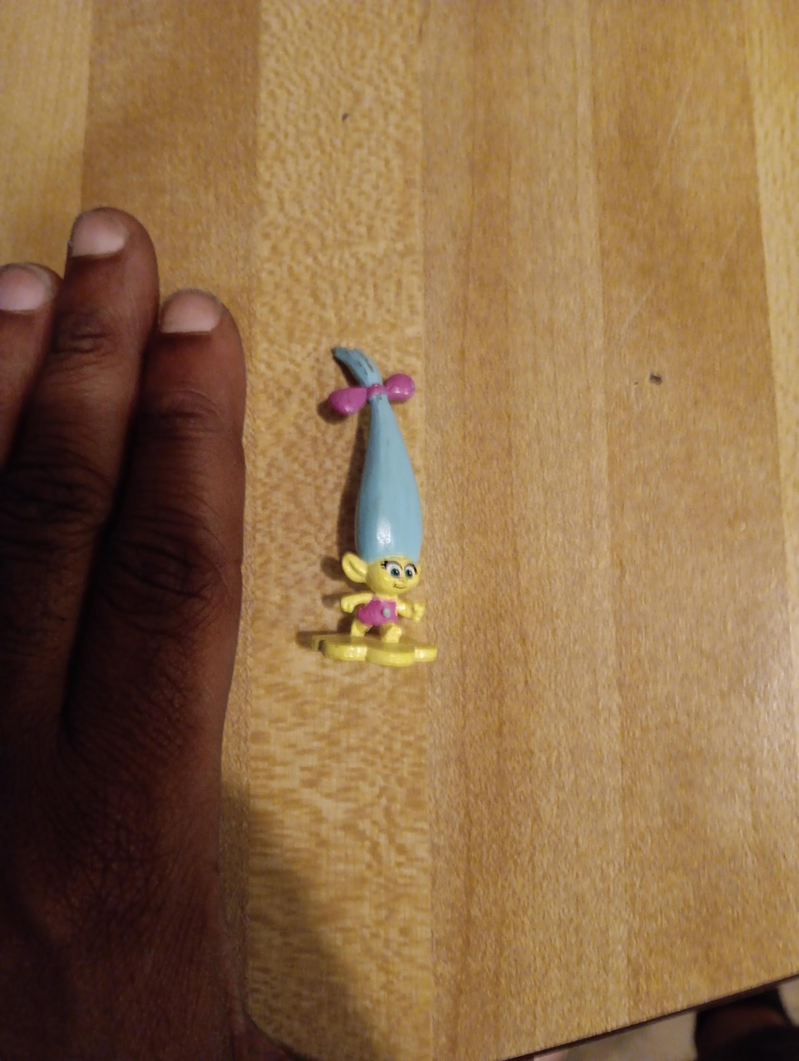Mini troll figure