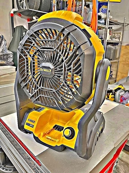 DEWALT 20V MAX Jobsite Fan - Brand NEW