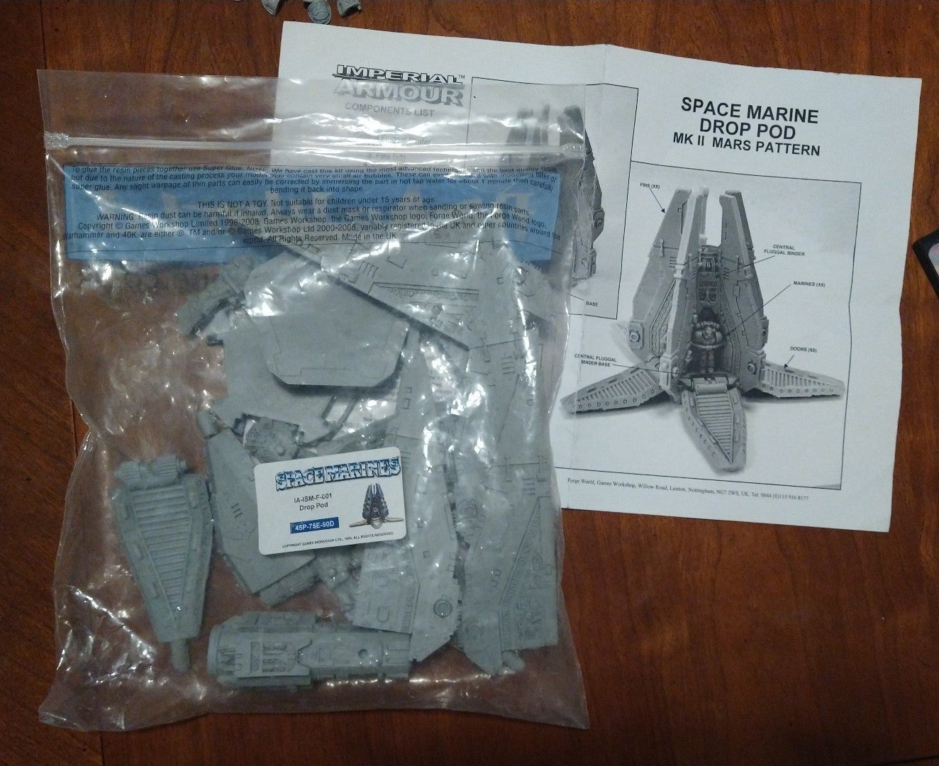 Warhammer 40k space Marine 1990s out of print forge world drop pod