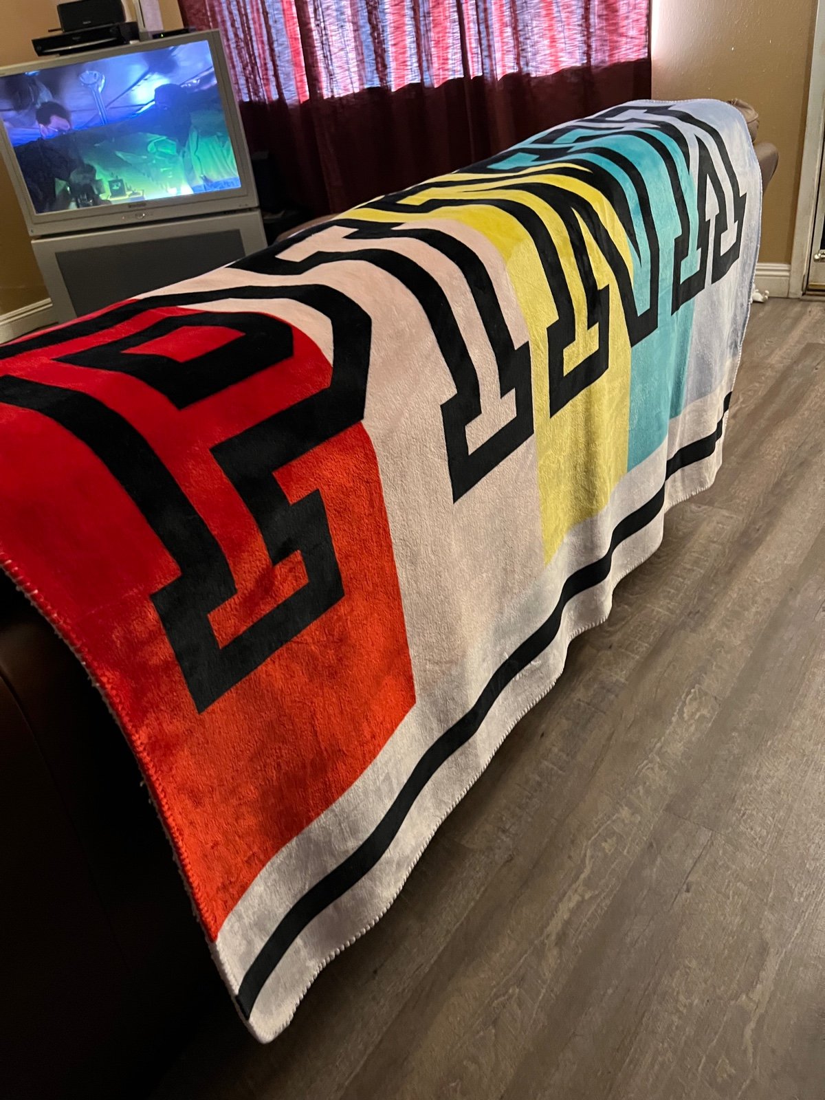 VS PINK Sherpa blanket