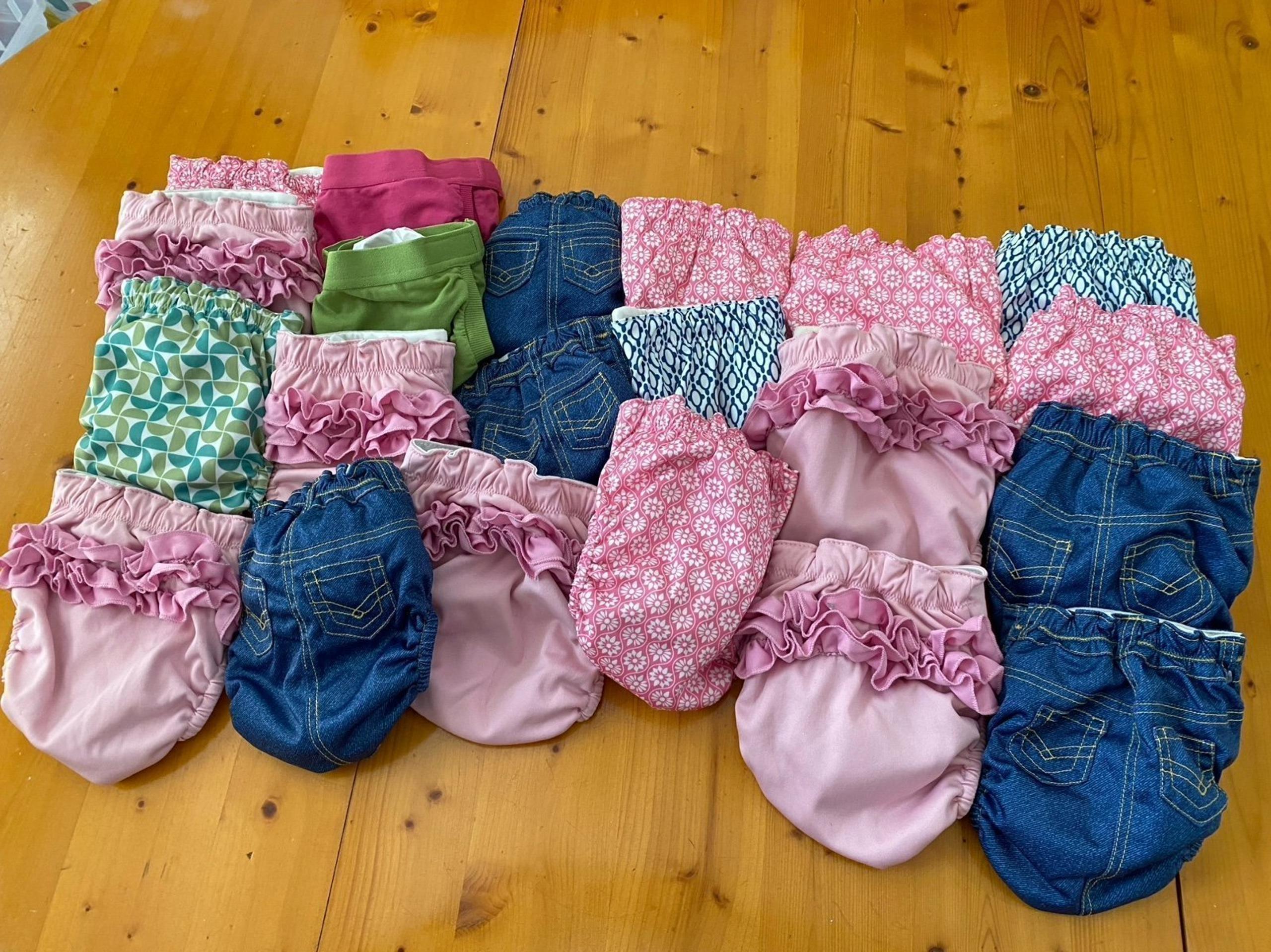 HUGE Baby Cloth Diapers lot size sm, medium, large