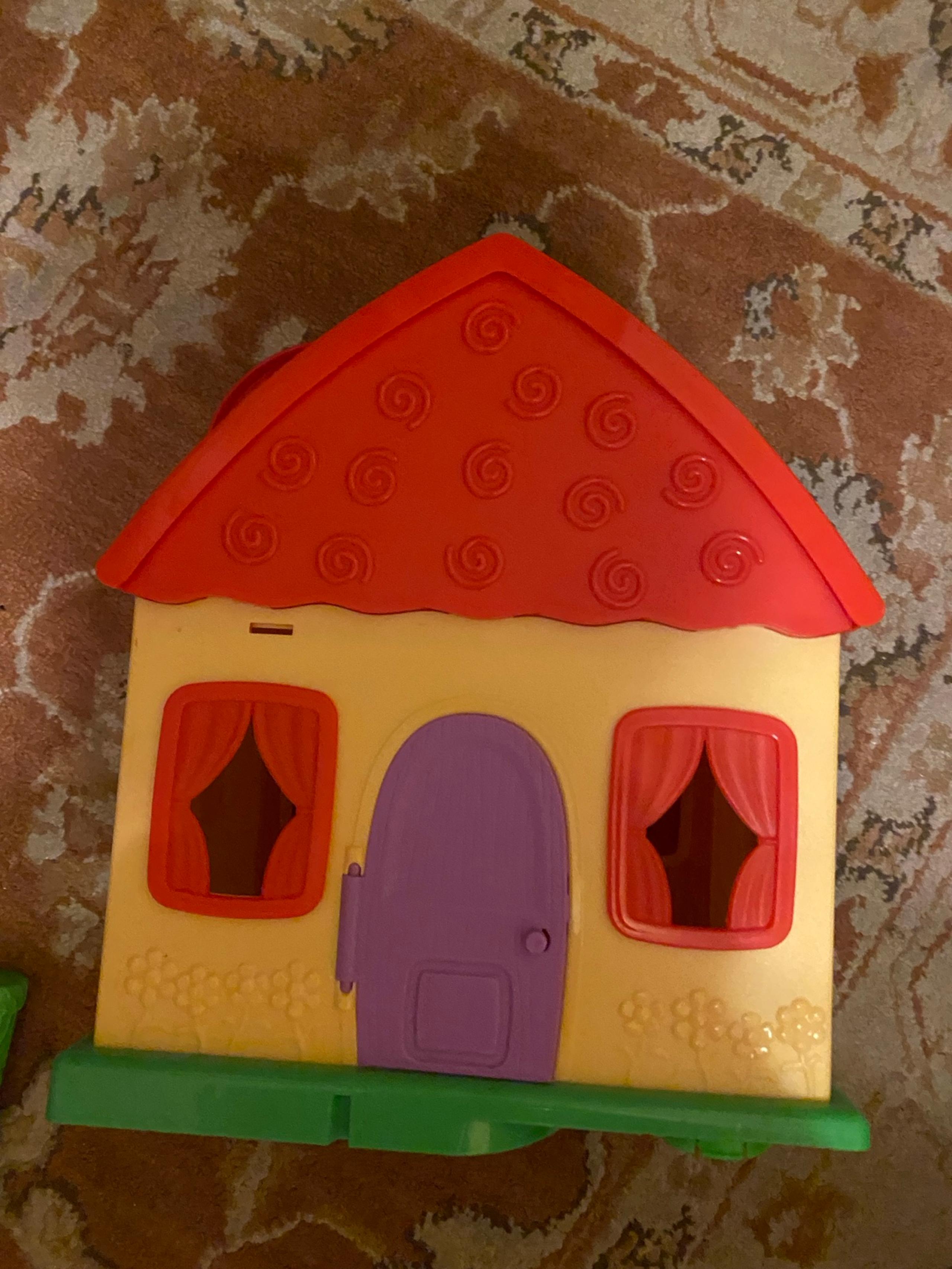 Blue’s Clues & You! Blue’s House Playset with Accessories