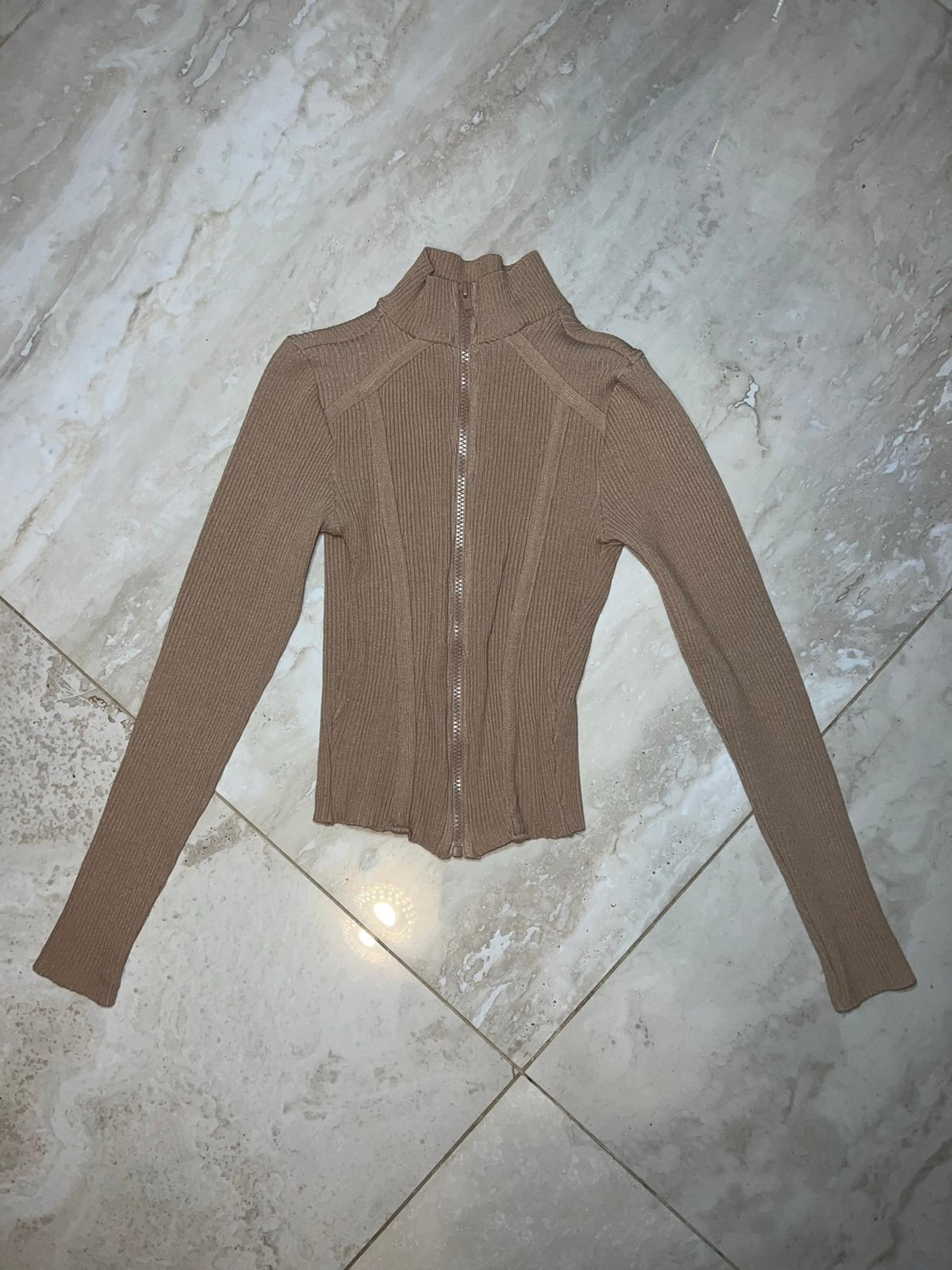 Fashion Nova zip up sweater