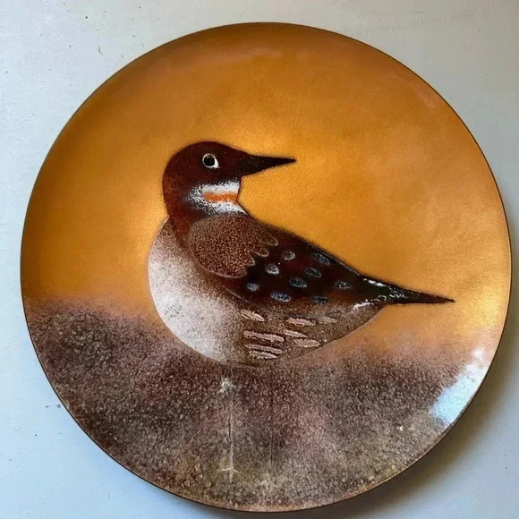 Home decor - decorative bird plate - detail
