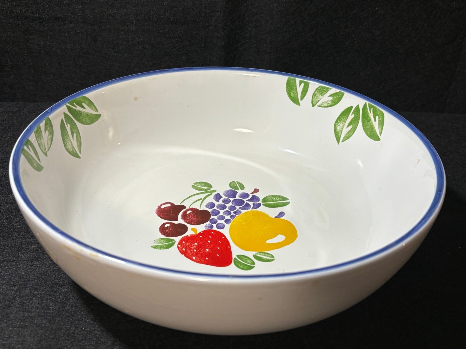Vintage 90s International Table Works Fruit Fancy 12” round serving bowl LARGE