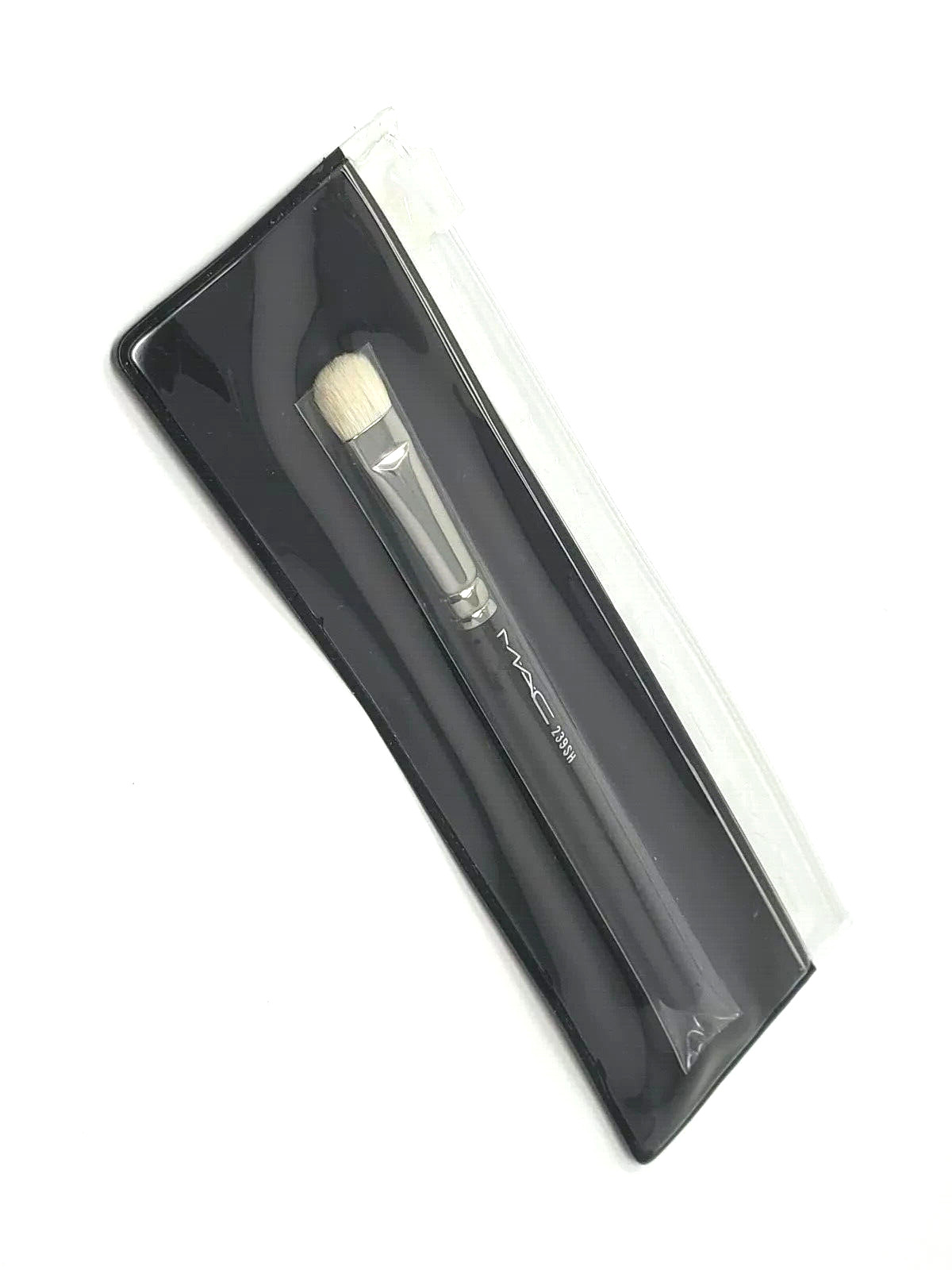 MAC Cosmetics Brush 239sh